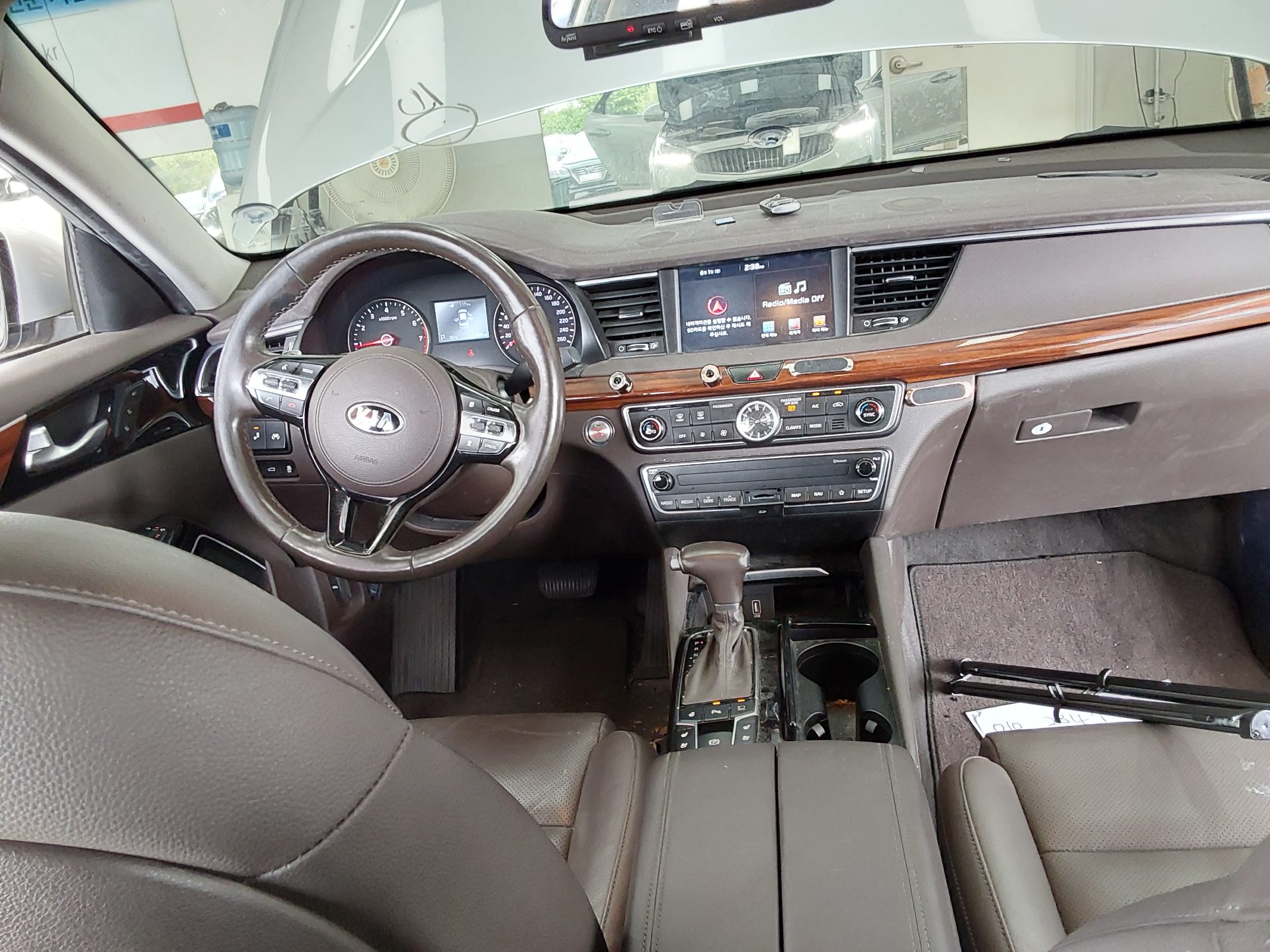 2017 - kia k7