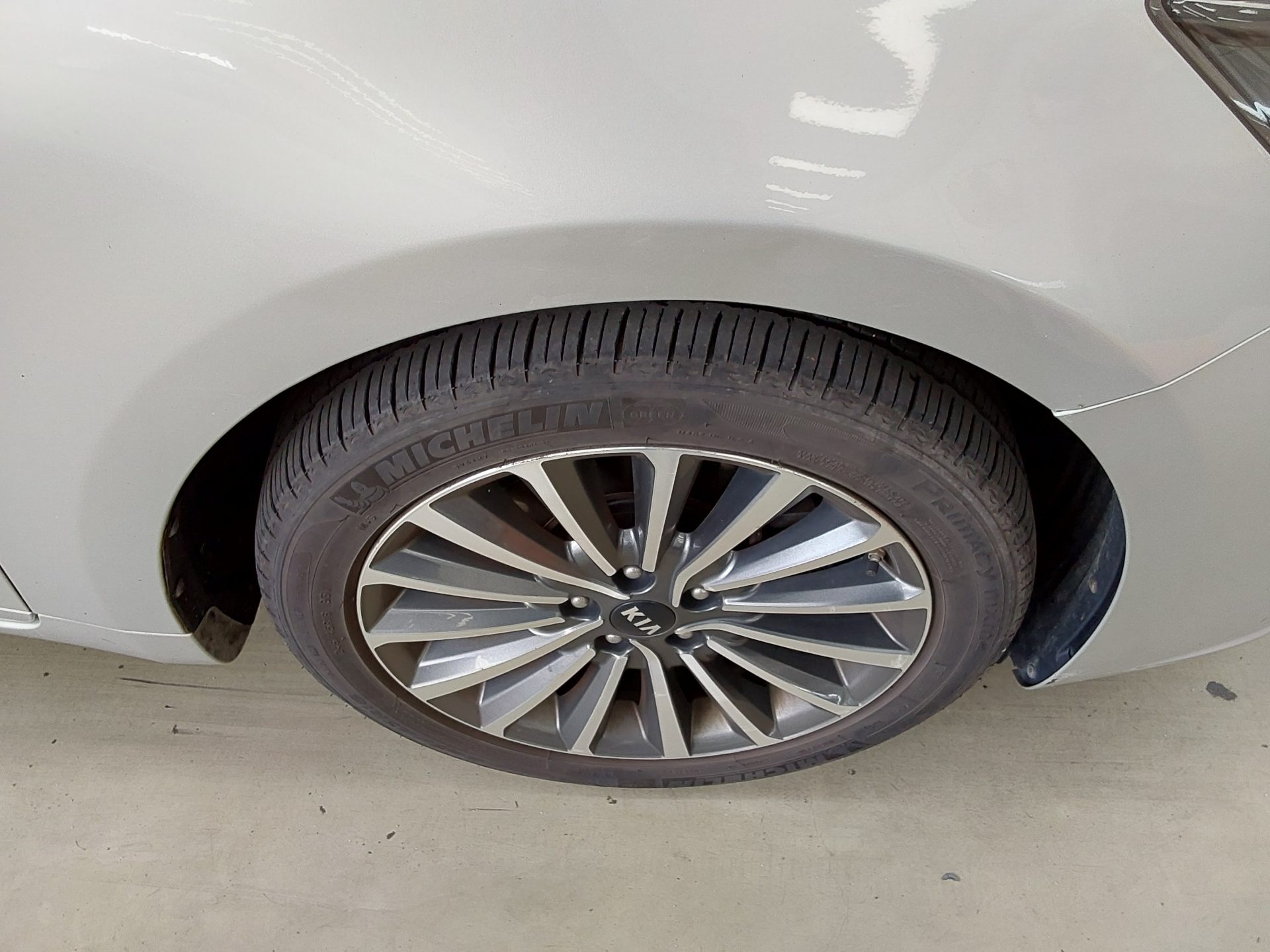 2017 - kia k7