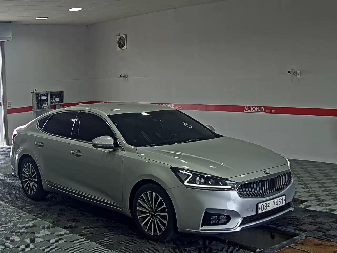 2017 - kia k7