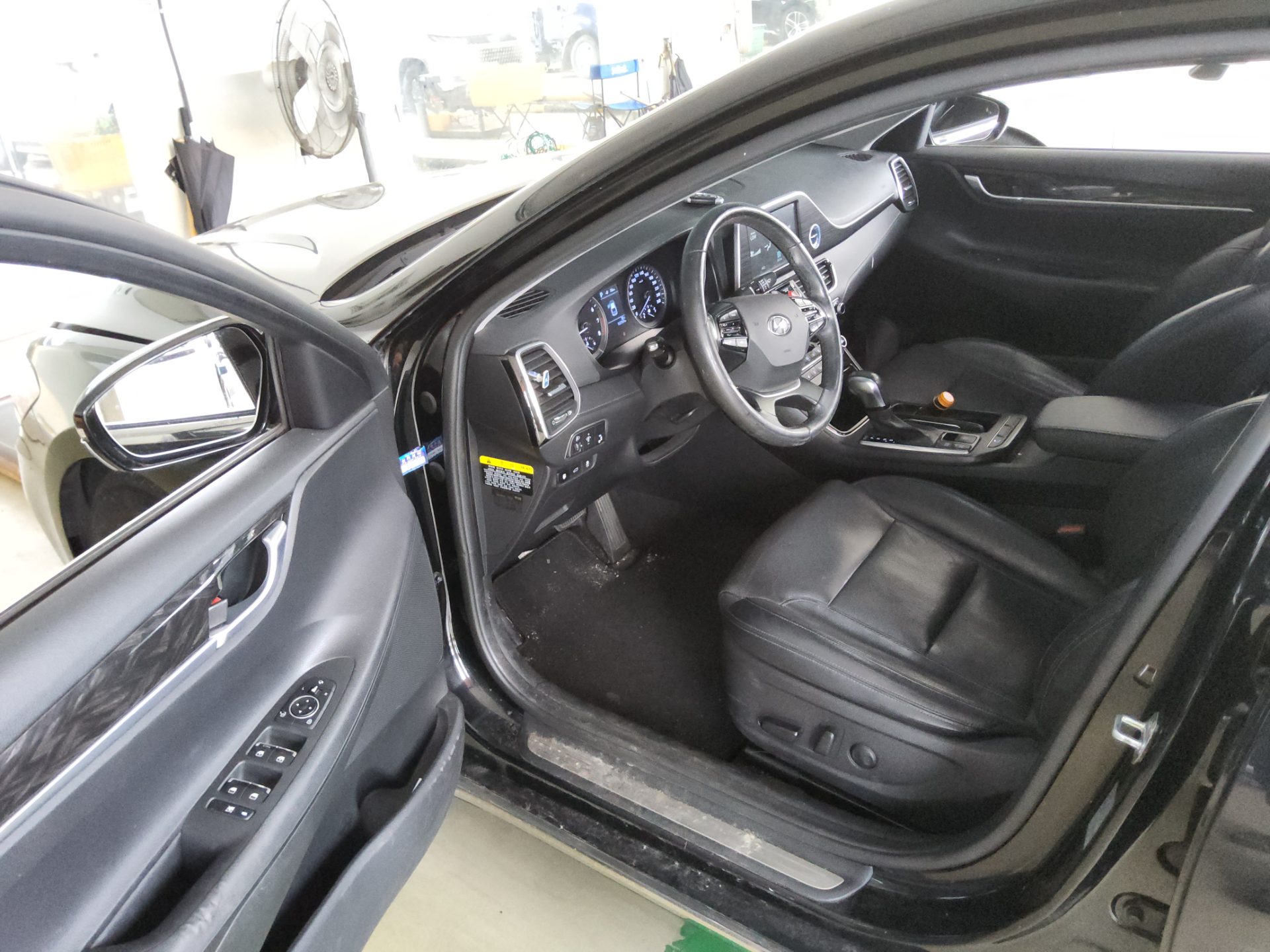 2018 - hyundai grandeur