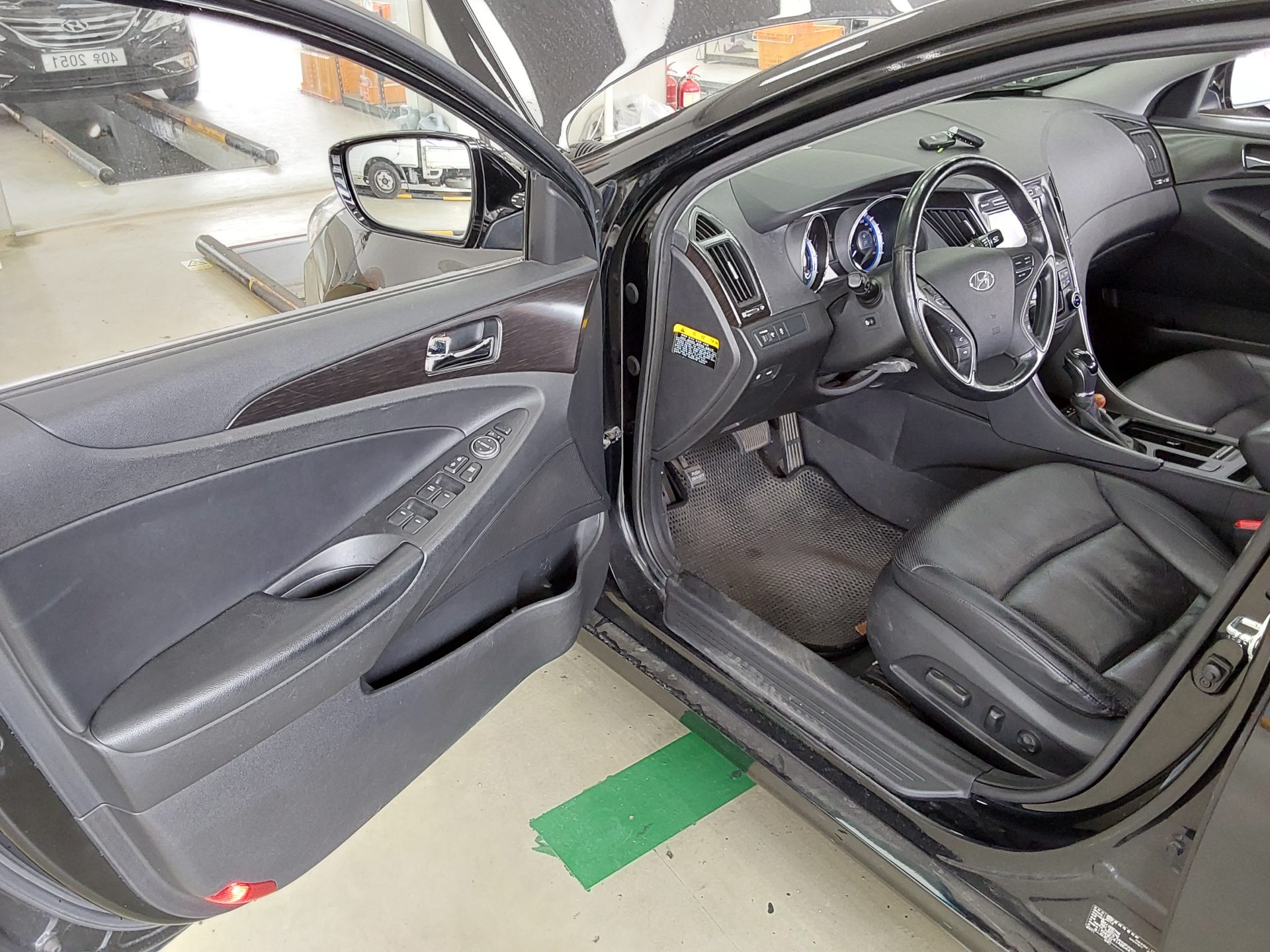 2013 - hyundai sonata