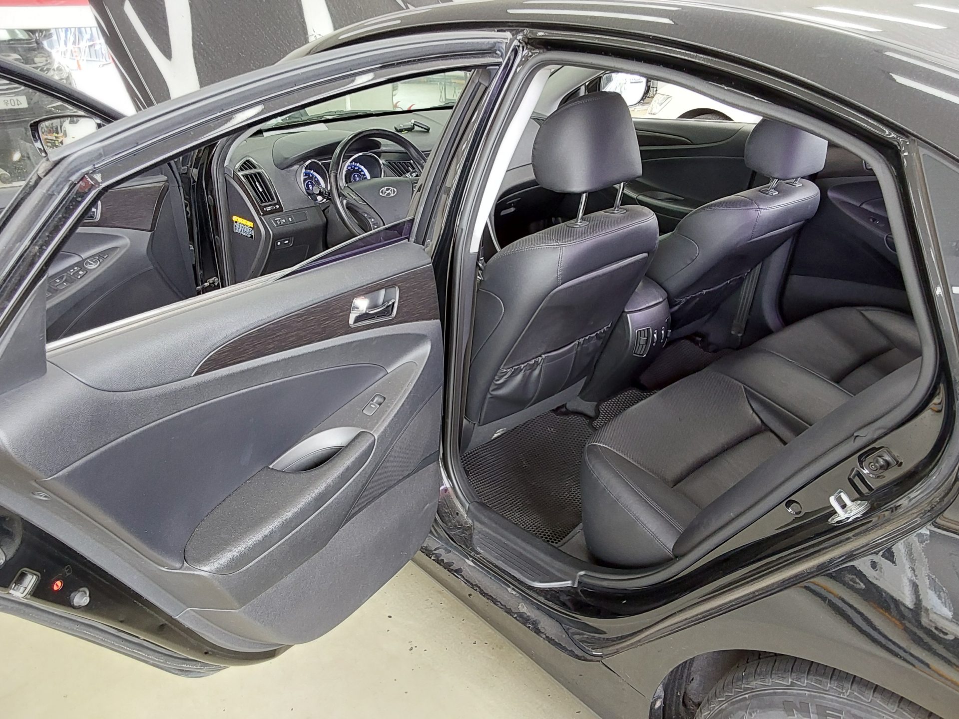 2013 - hyundai sonata