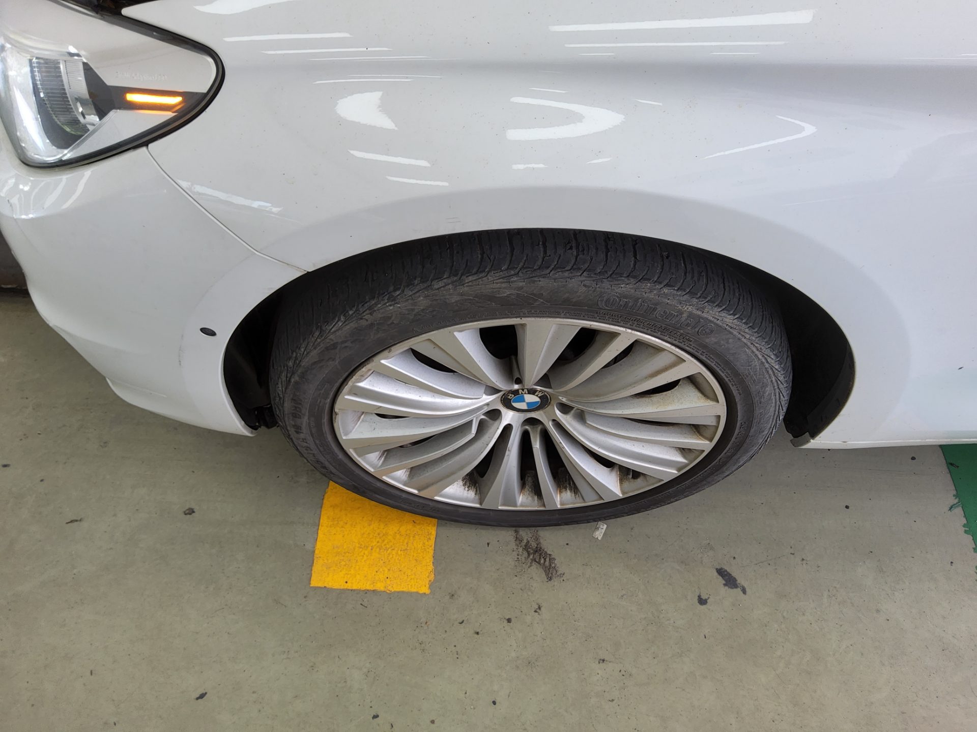 2016 - bmw gran turismo