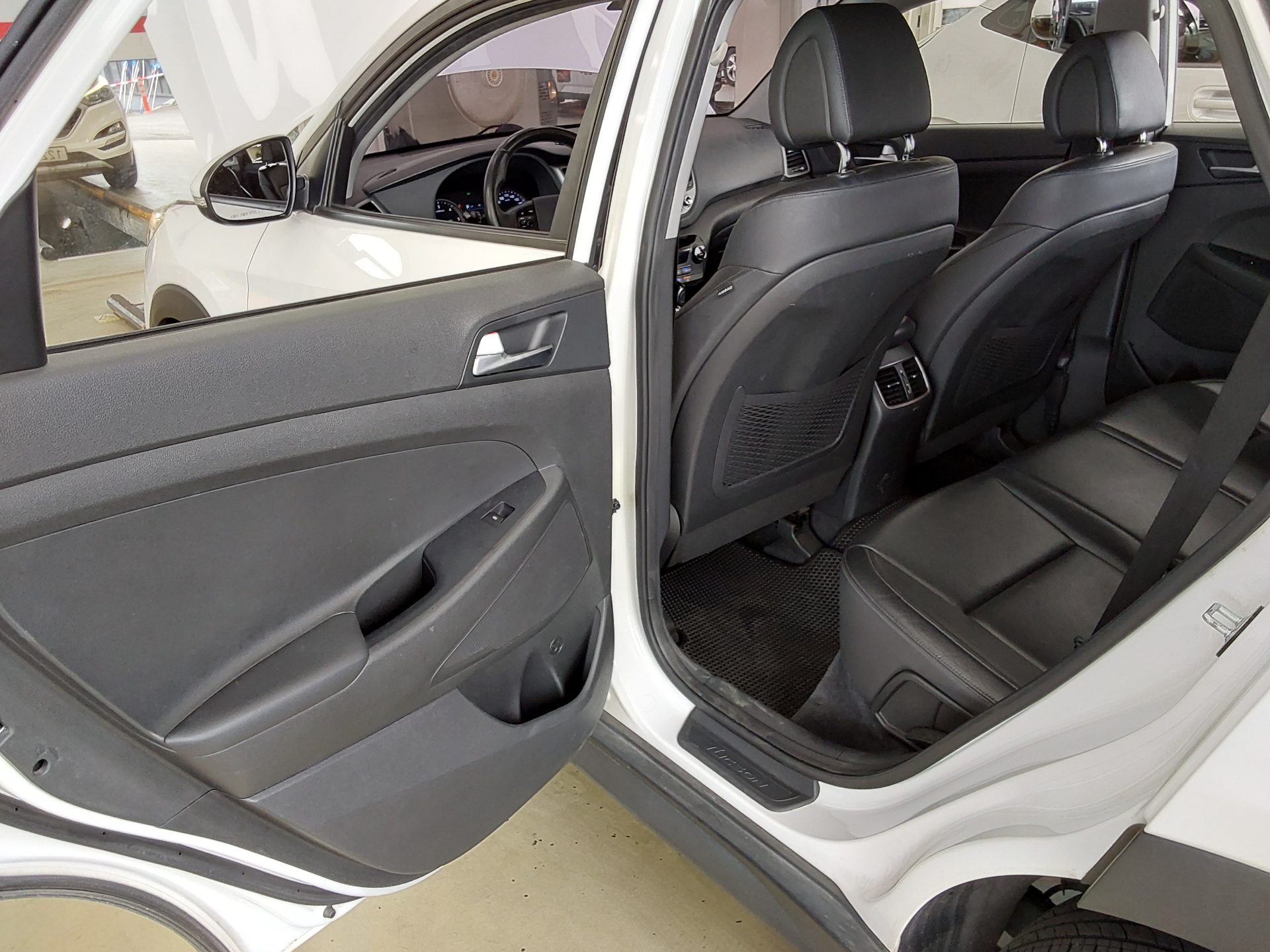 2018 - hyundai tucson