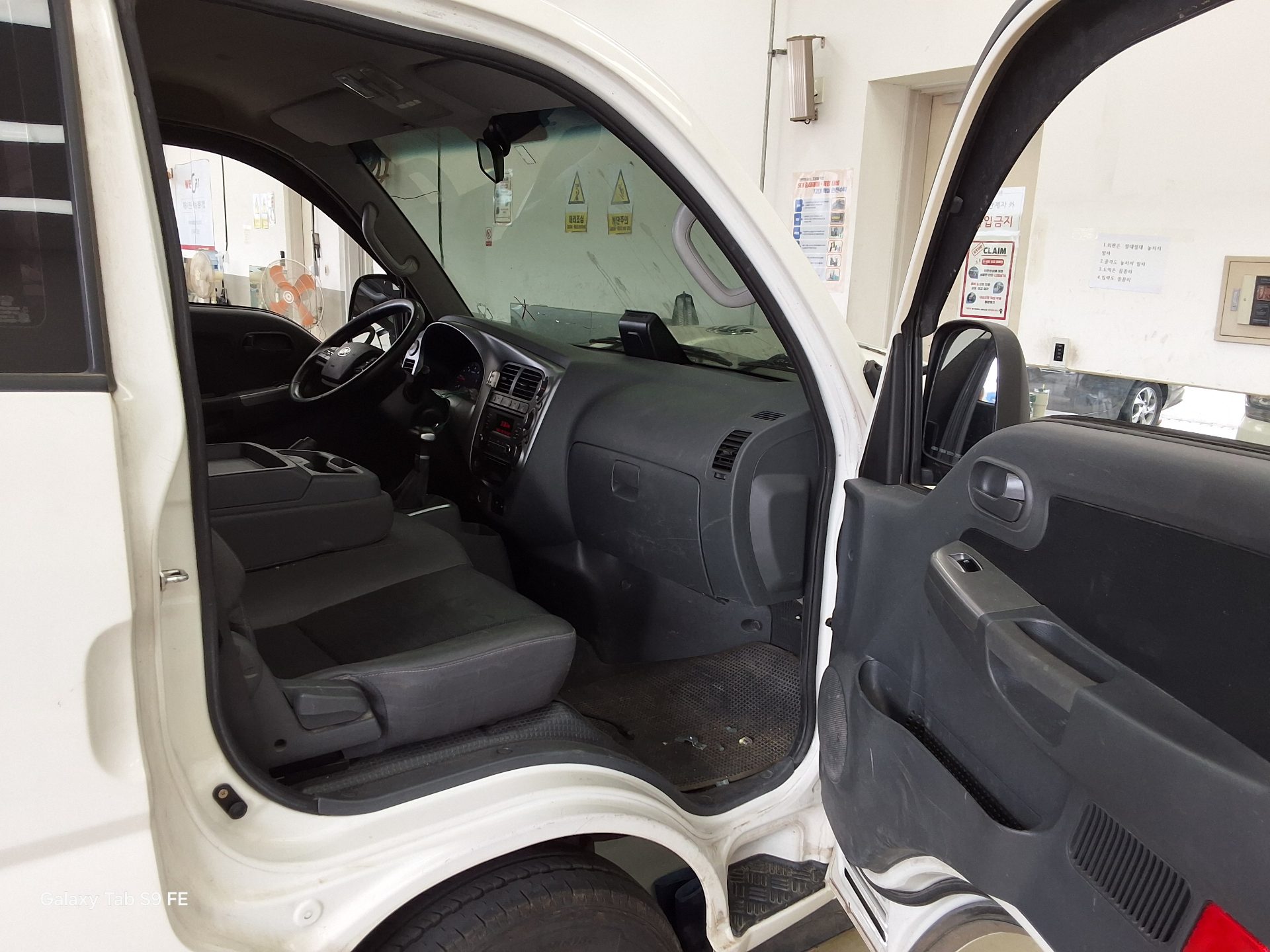 2022 - kia bongo