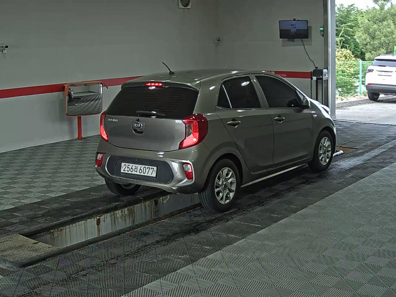 2020 - kia morning