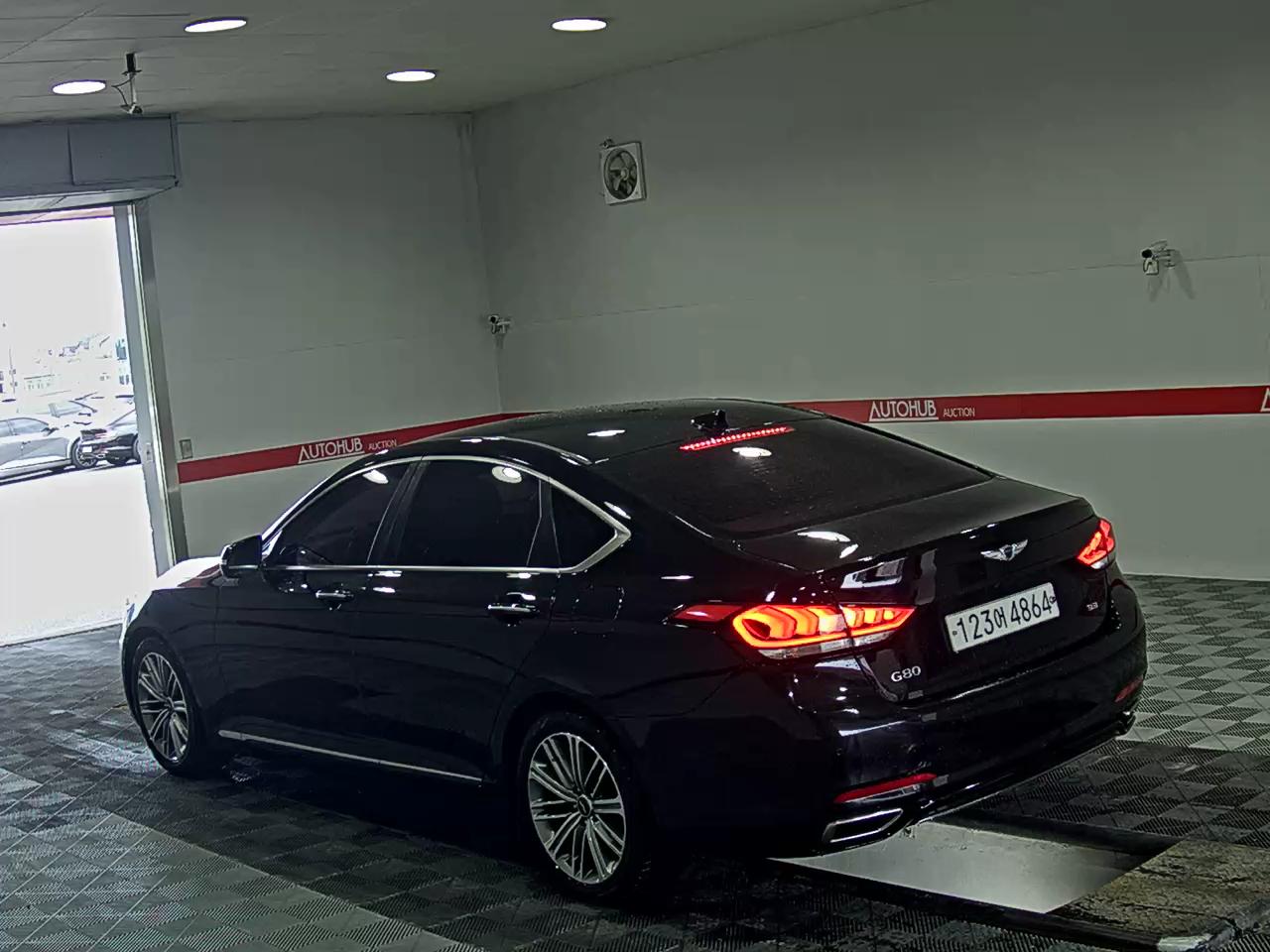2017 - genesis g80