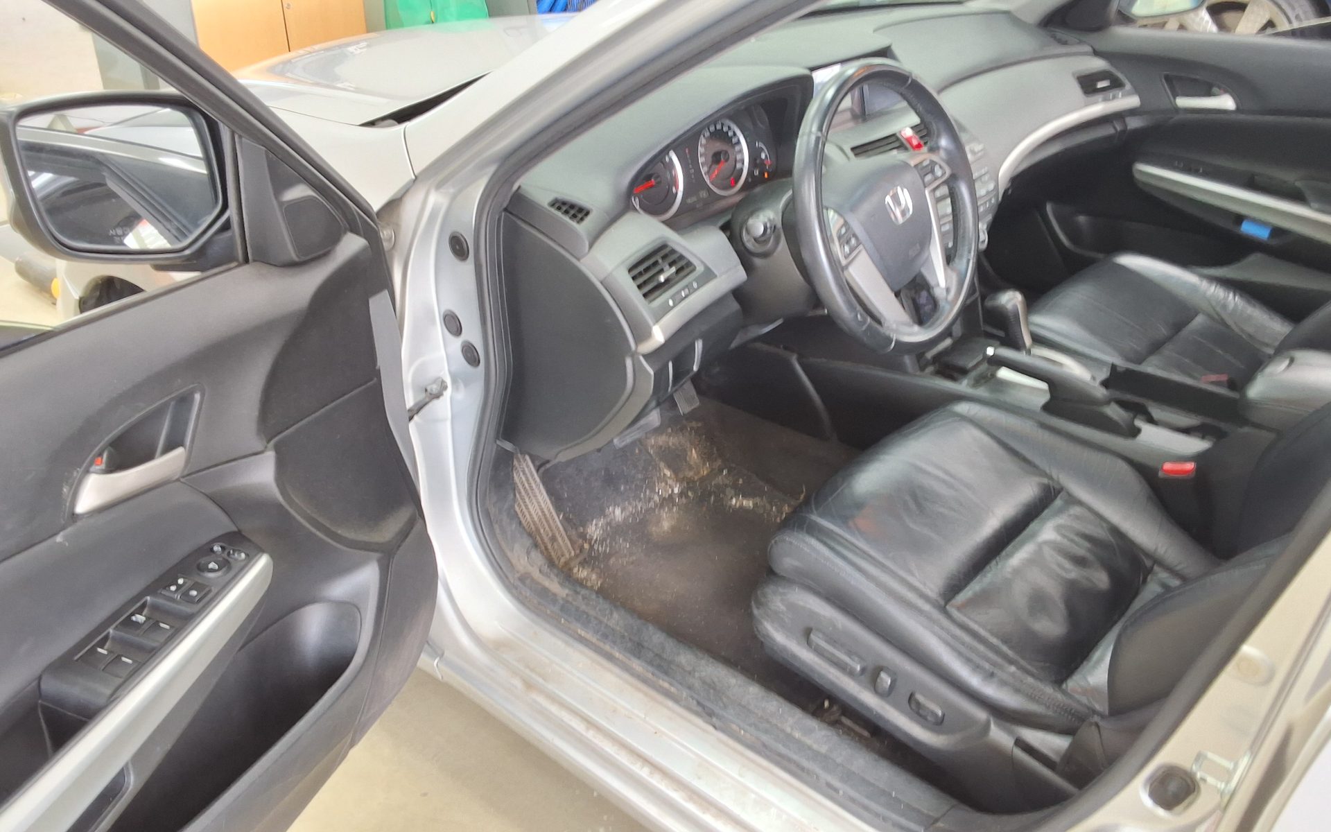 2011 - honda accord