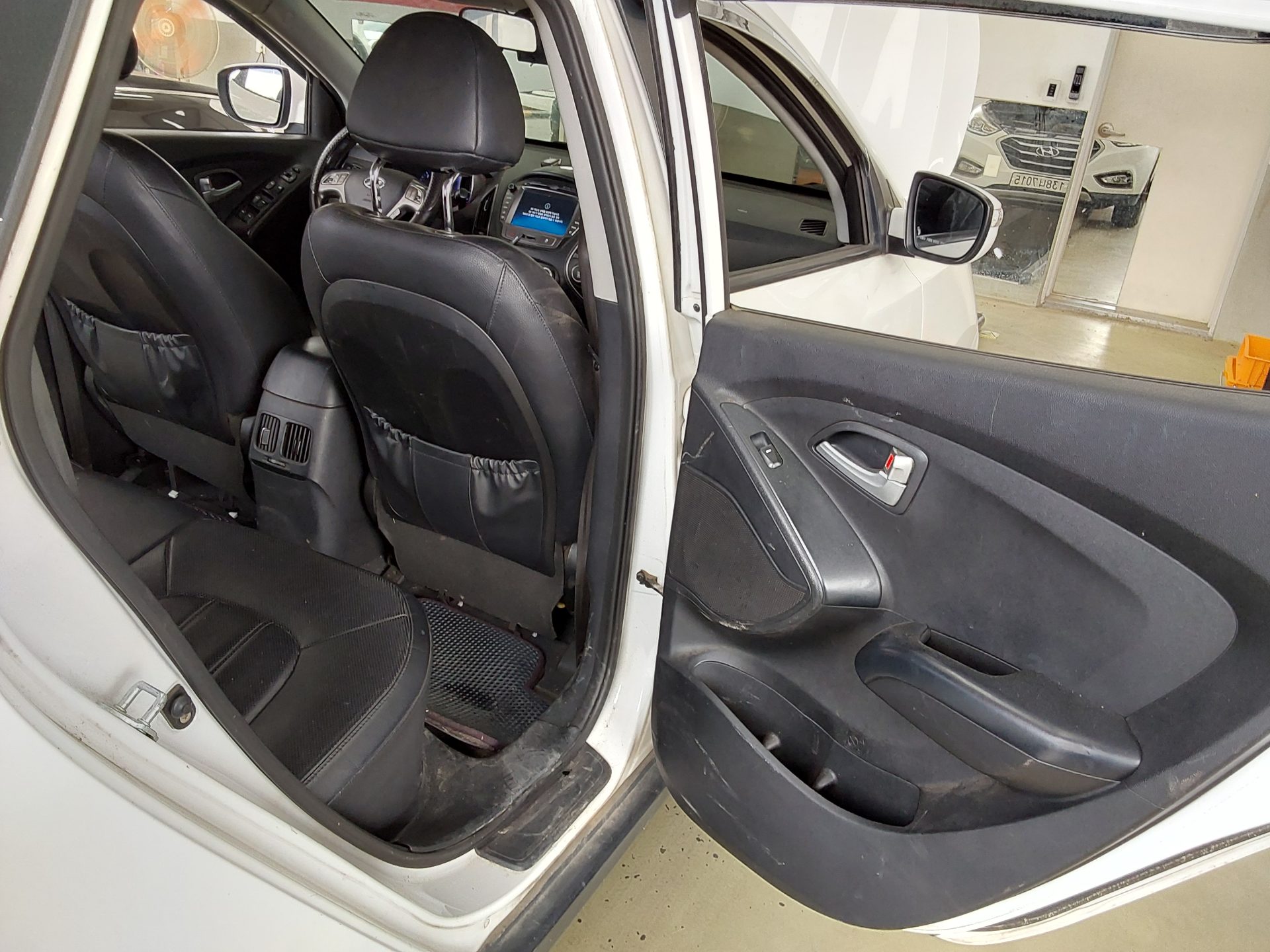2014 - hyundai tucson