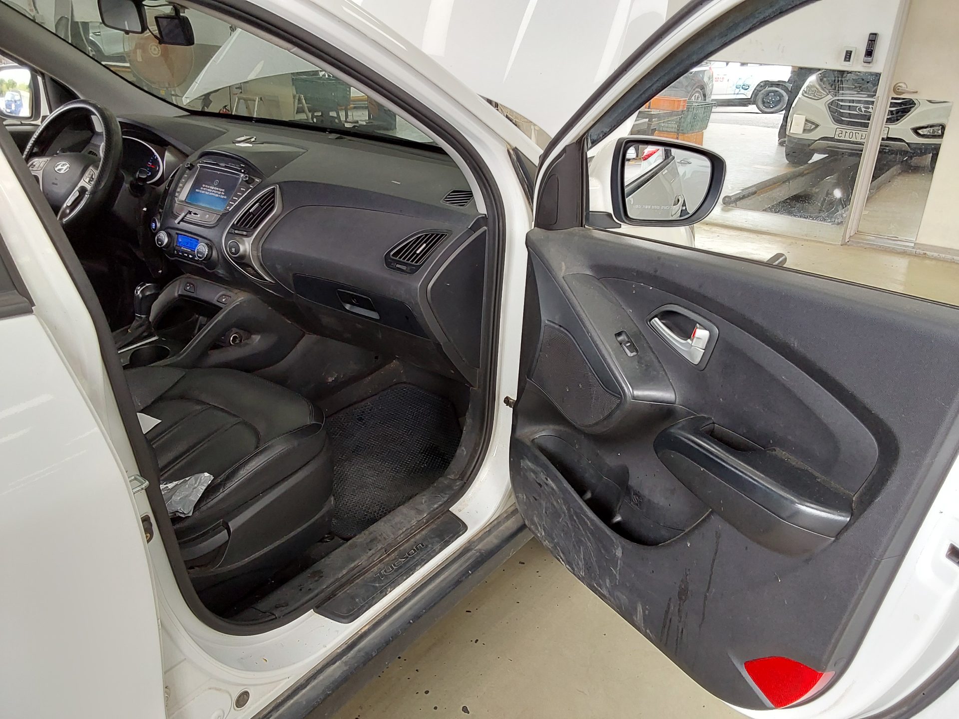2014 - hyundai tucson