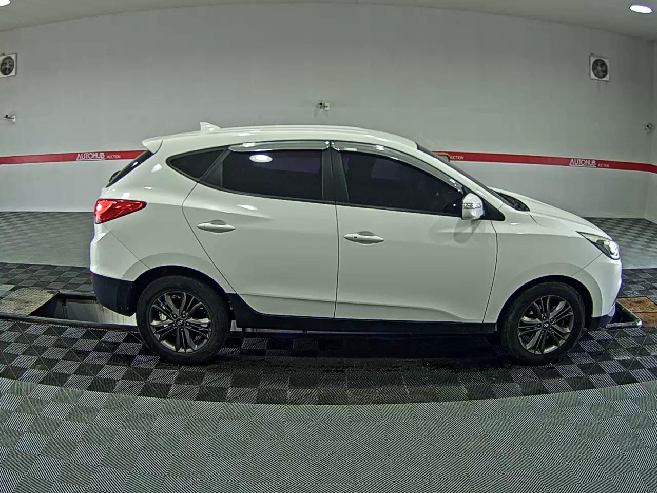2014 - hyundai tucson