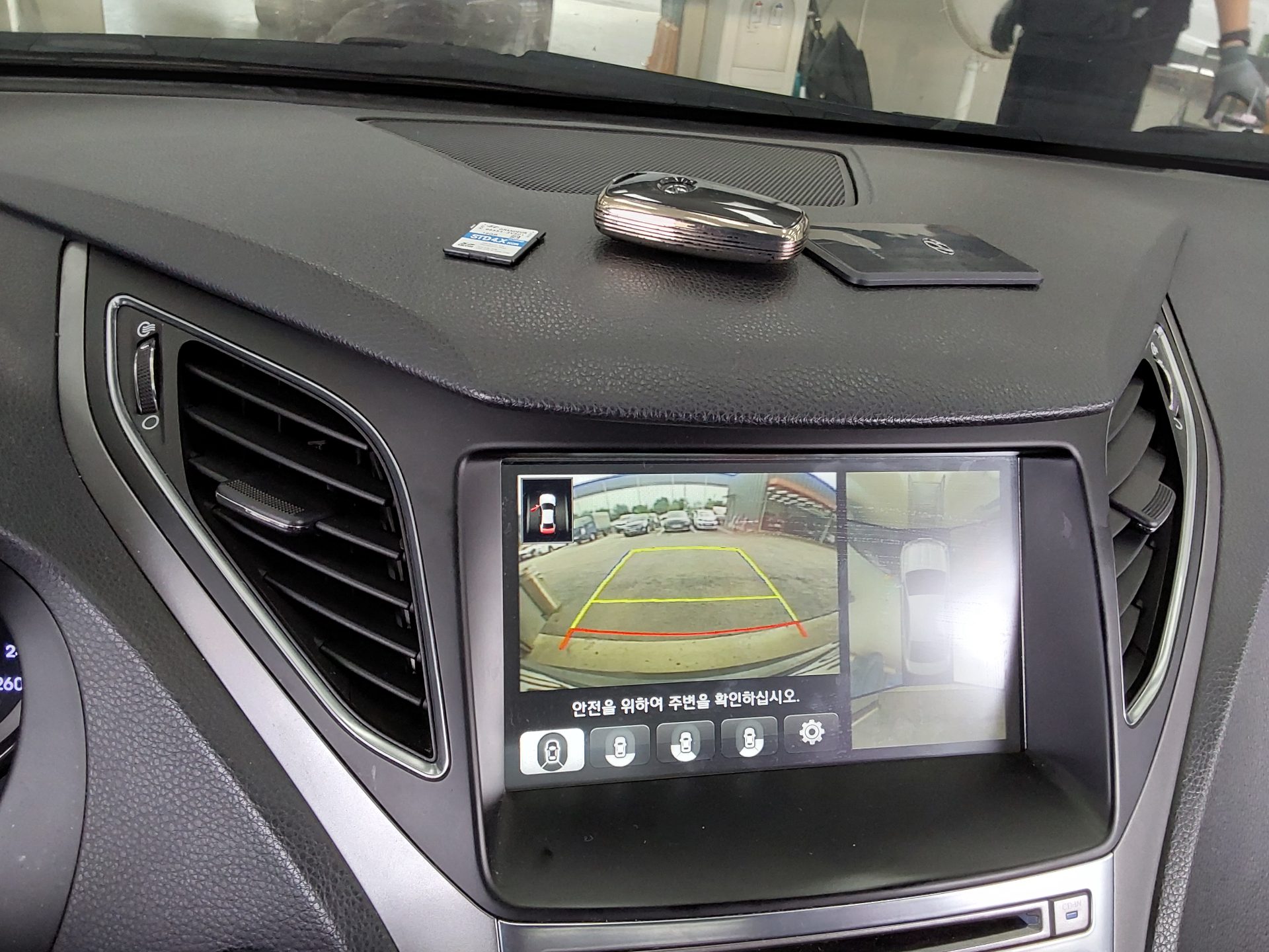 2016 - hyundai grandeur