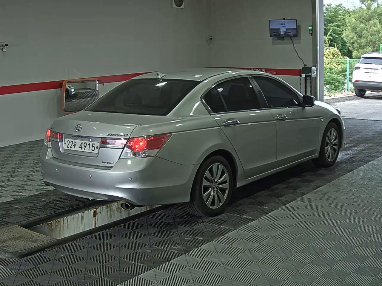 2011 - honda accord