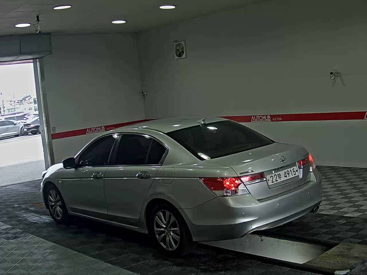 2011 - honda accord