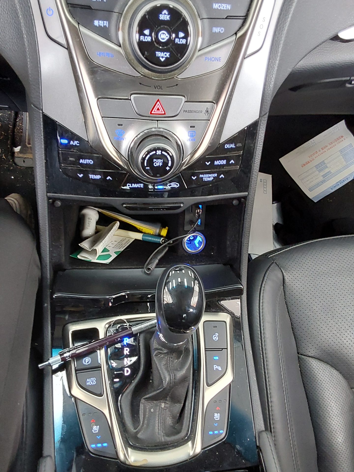 2011 - hyundai grandeur
