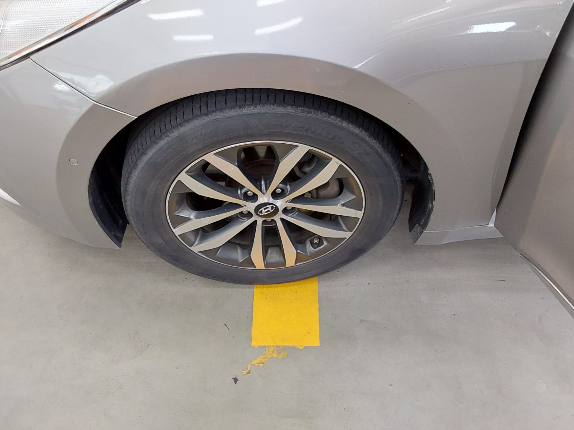 2011 - hyundai grandeur