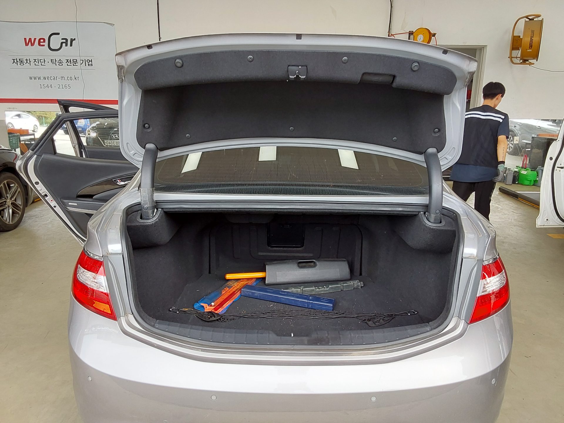 2011 - hyundai grandeur