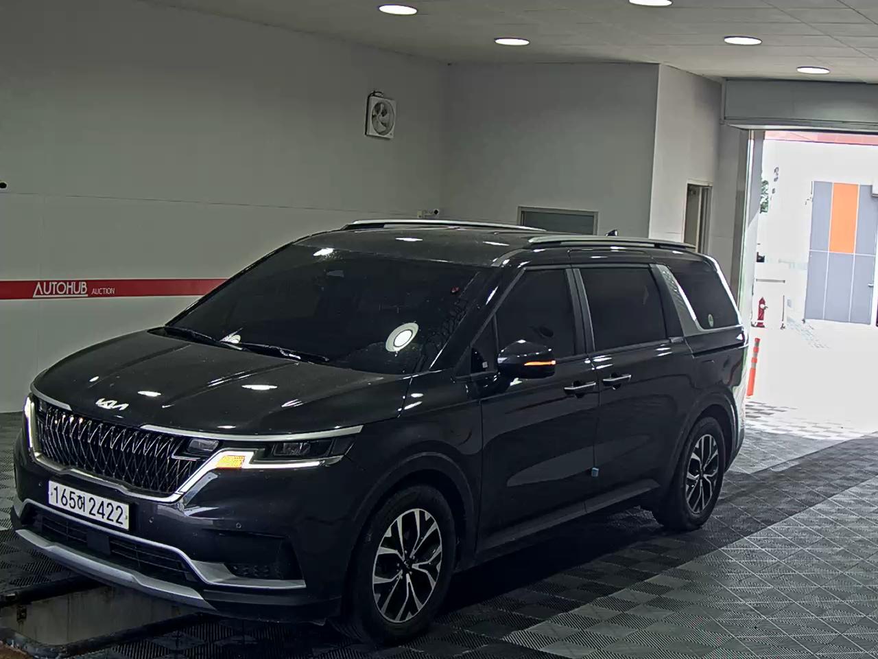 KIA CARNIVAL (KA4)