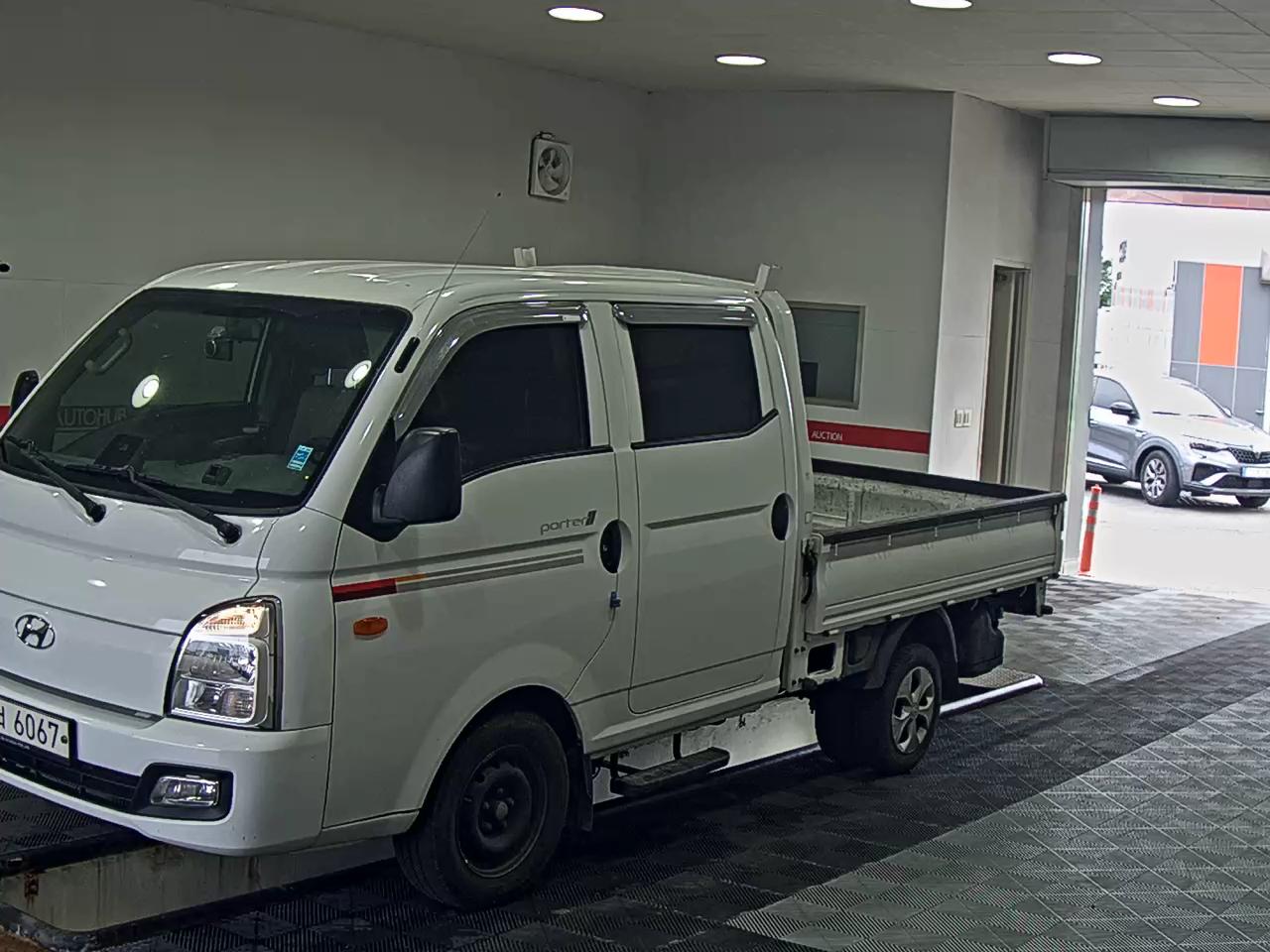 HYUNDAI PORTER II DOUBLE CAB EXTRA WHEELBASE