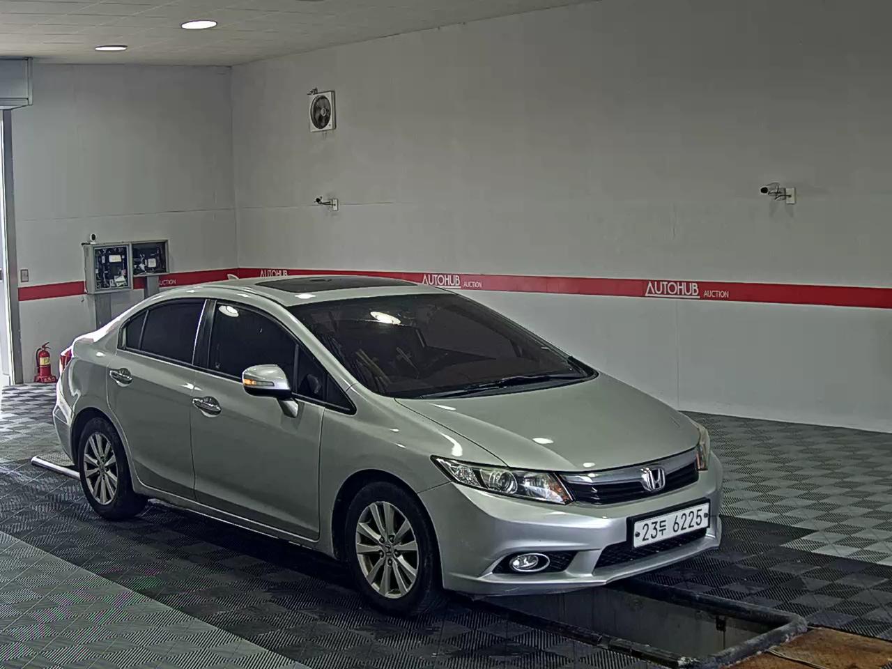 2012 - honda civic