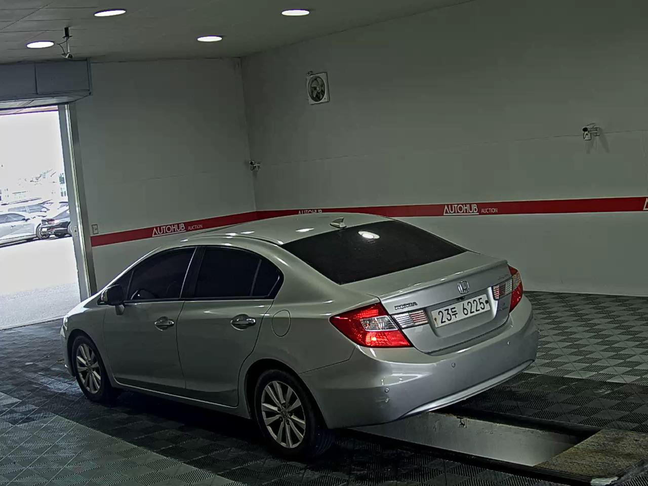 2012 - honda civic