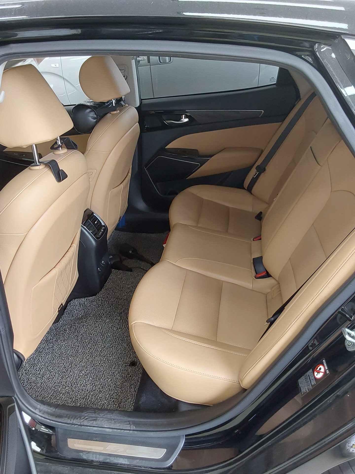 2021 - kia k7