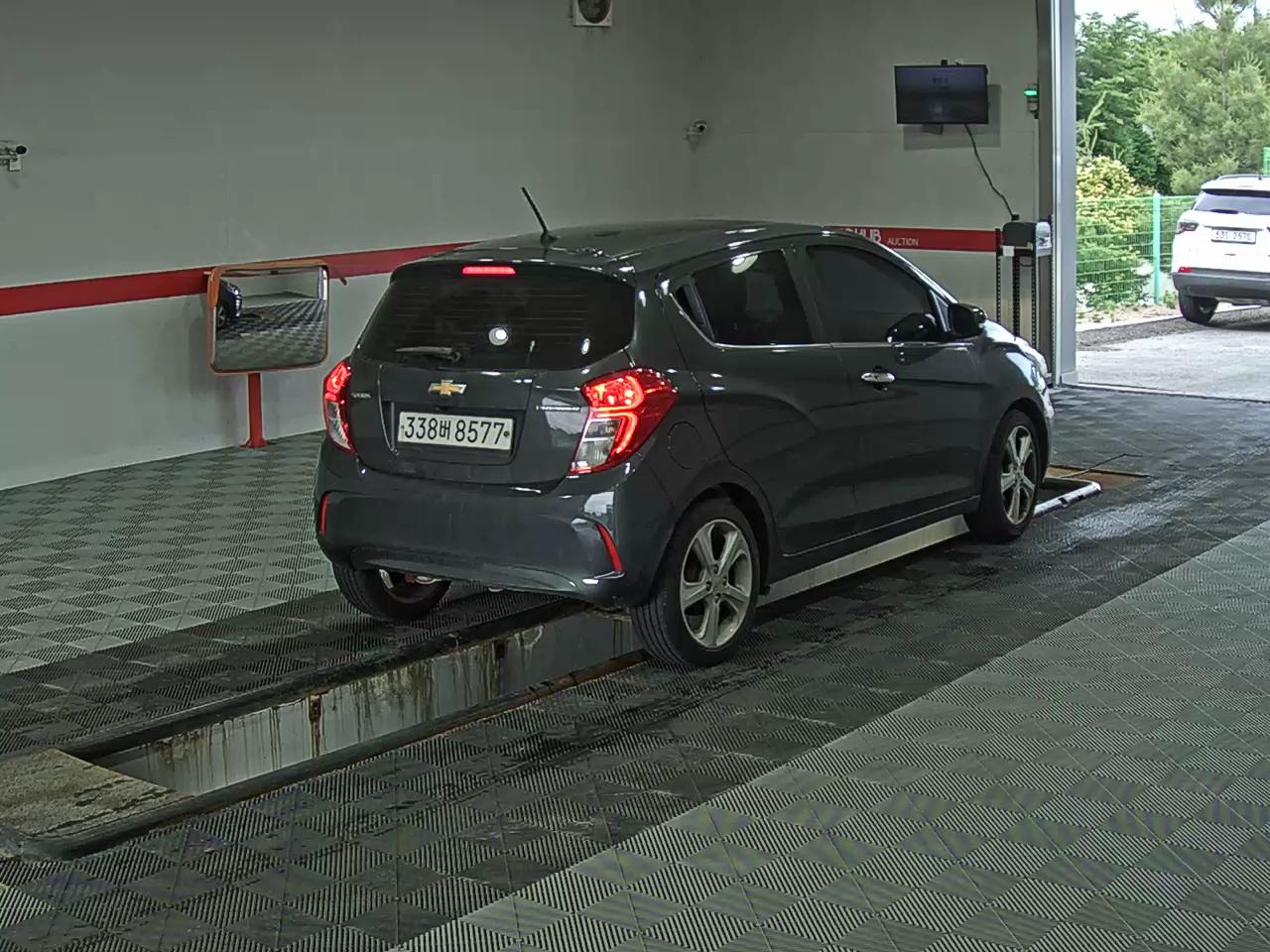 2020 - chevrolet spark