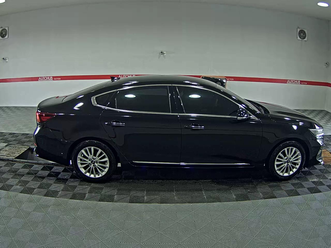 2021 - kia k7