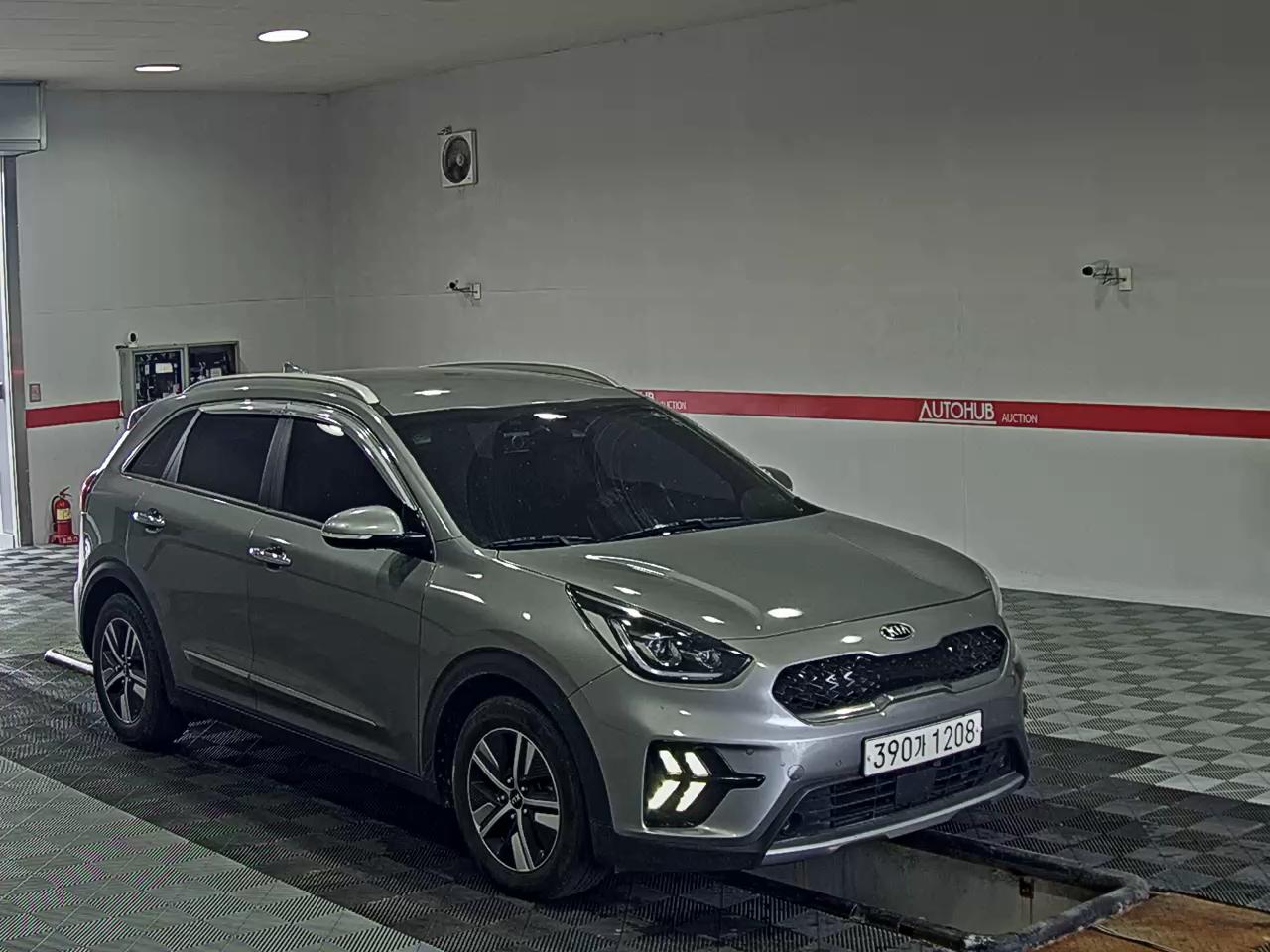 2020 - kia niro