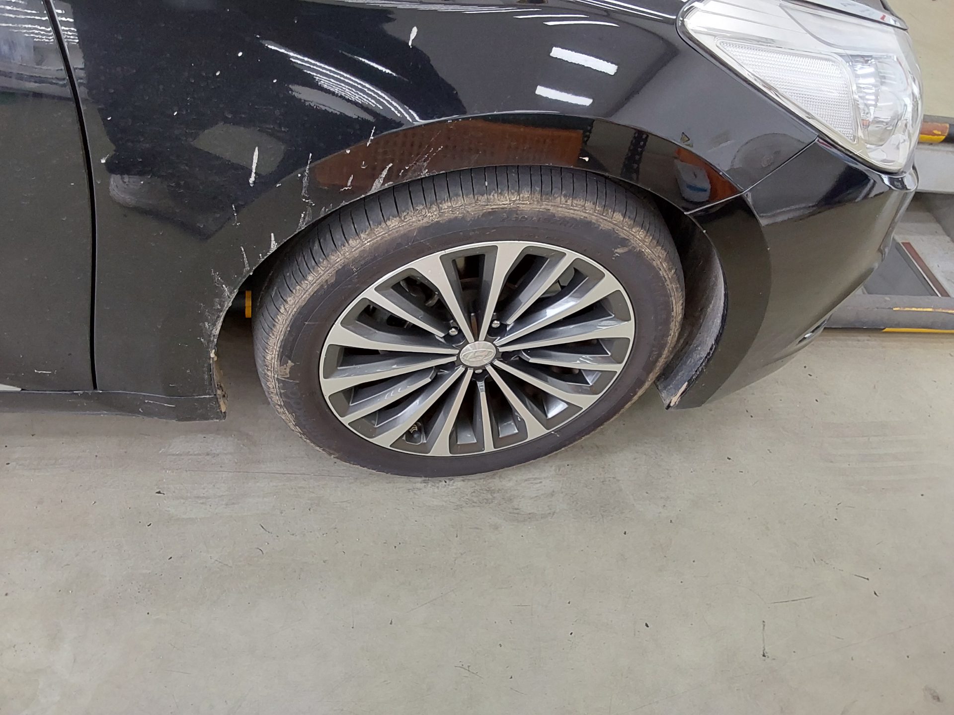 2013 - hyundai grandeur