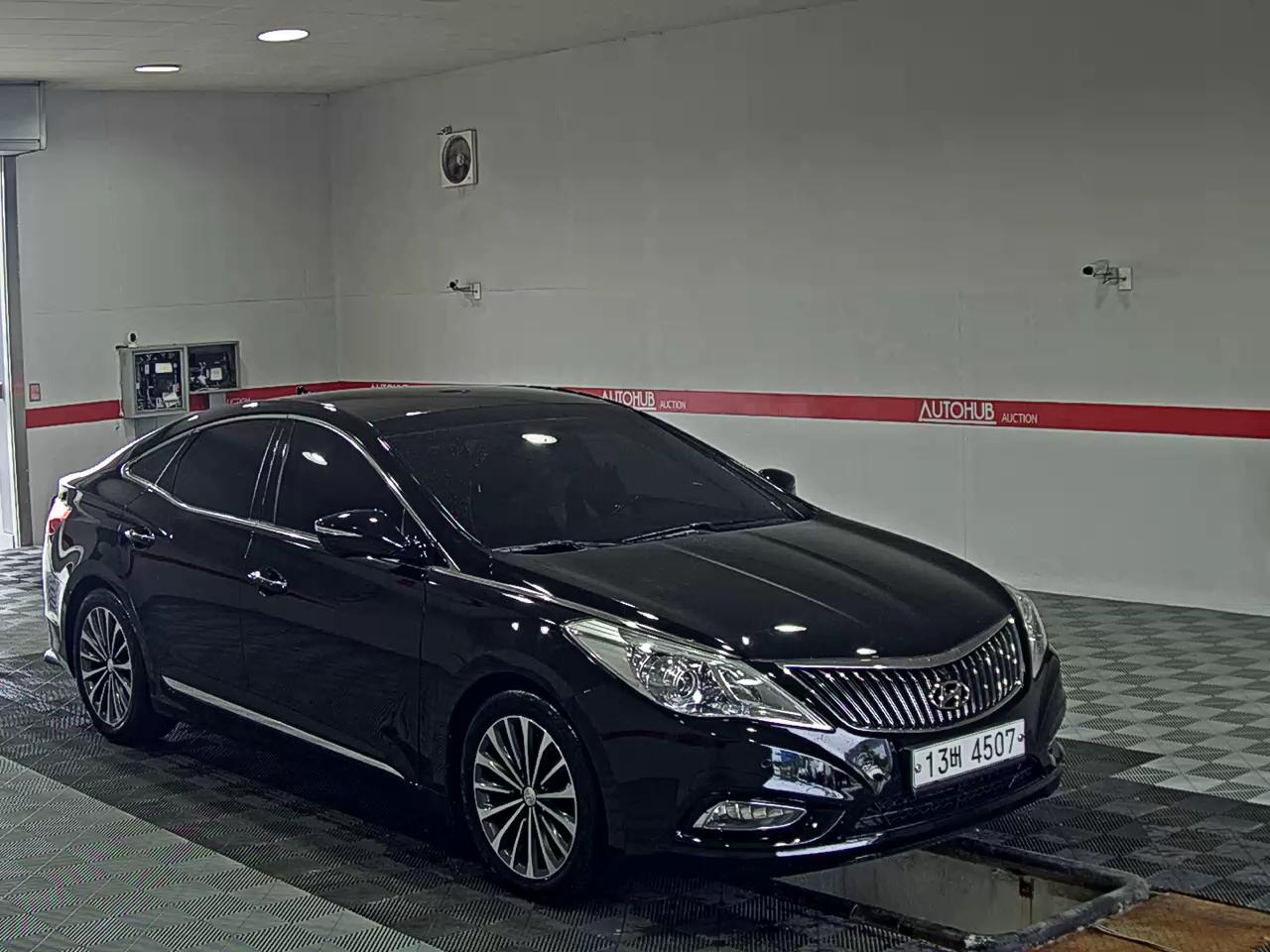 2013 - hyundai grandeur