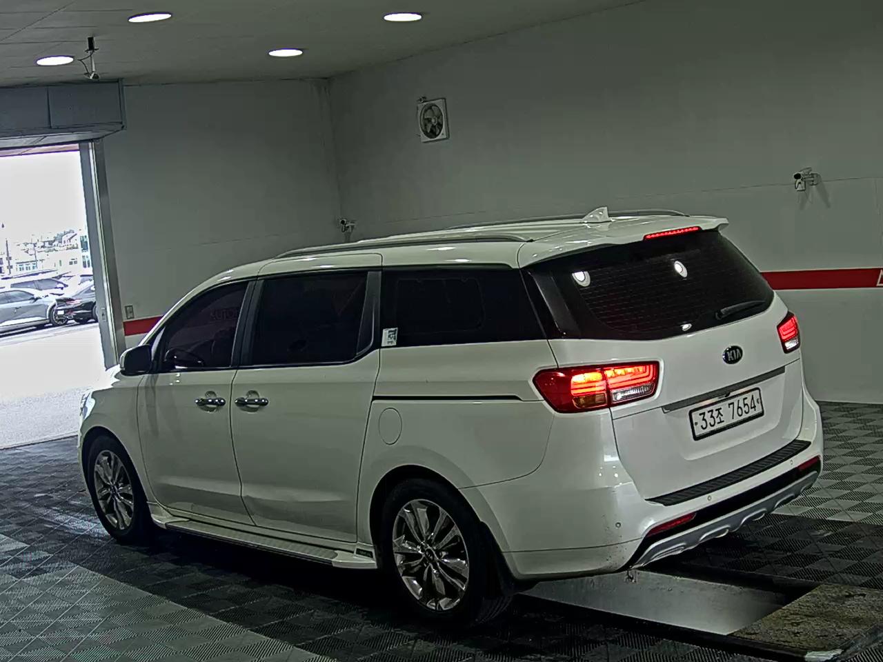 2015 - kia carnival