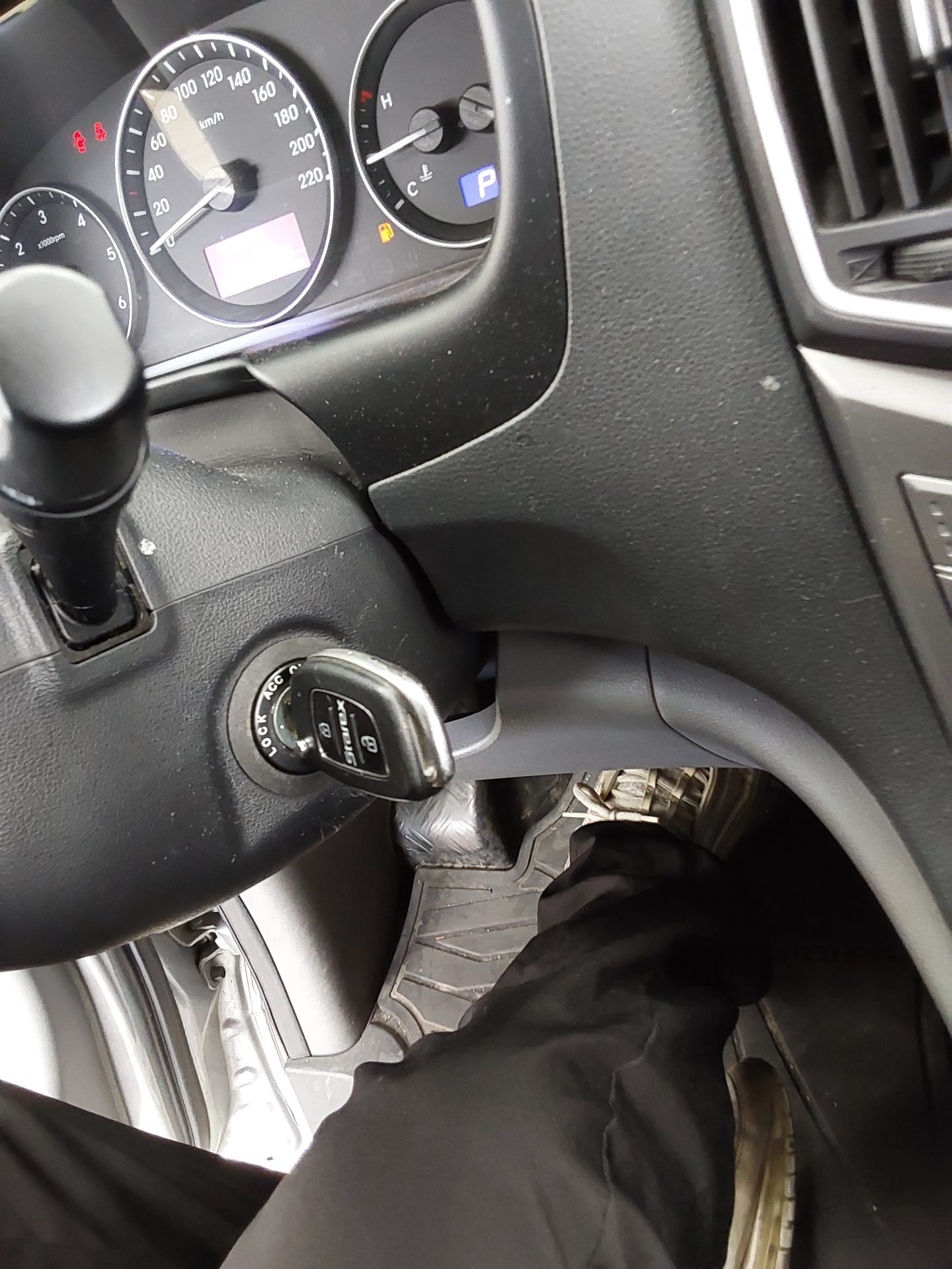 2019 - hyundai grand starex