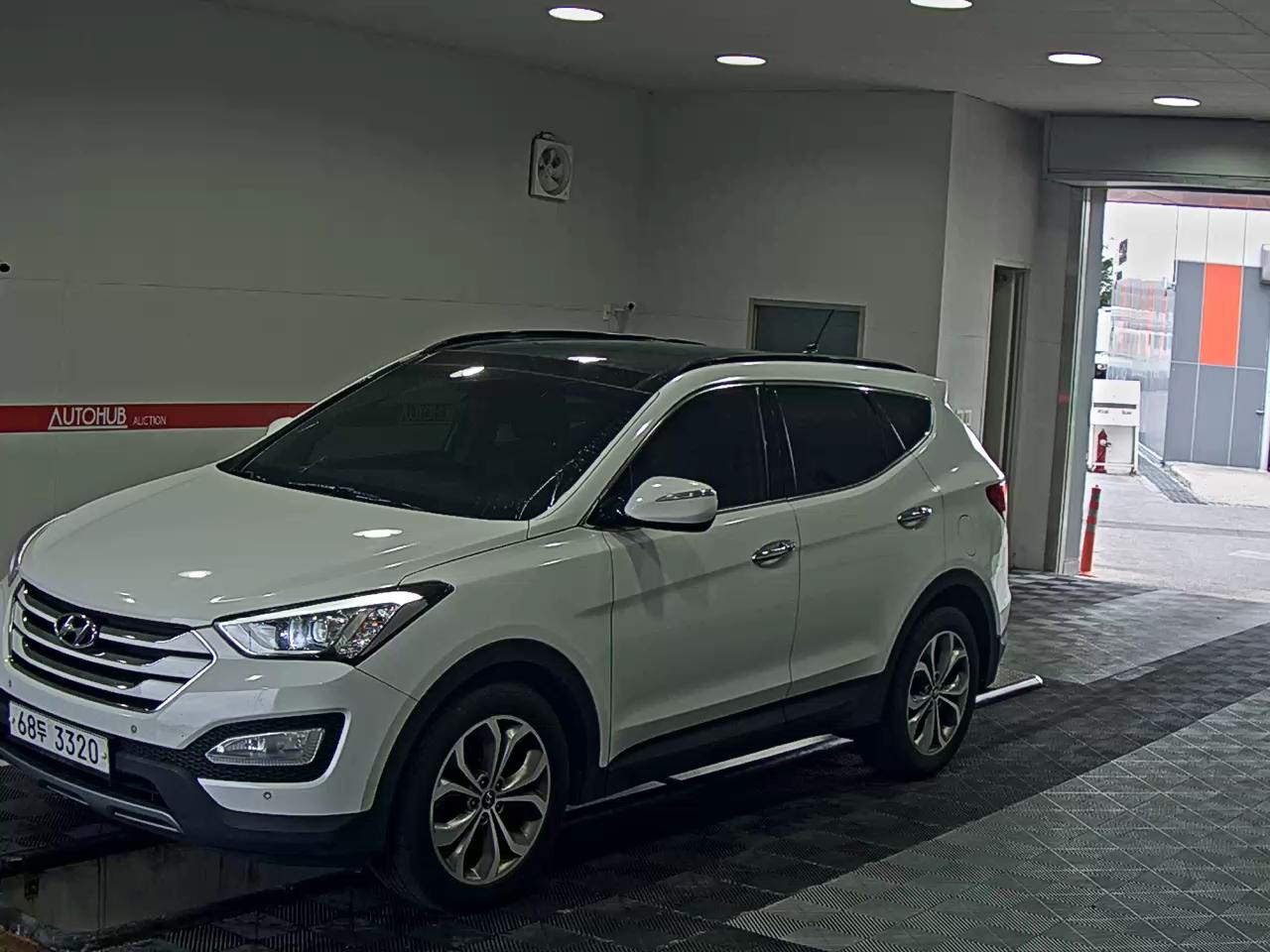HYUNDAI SANTA FE (DM)