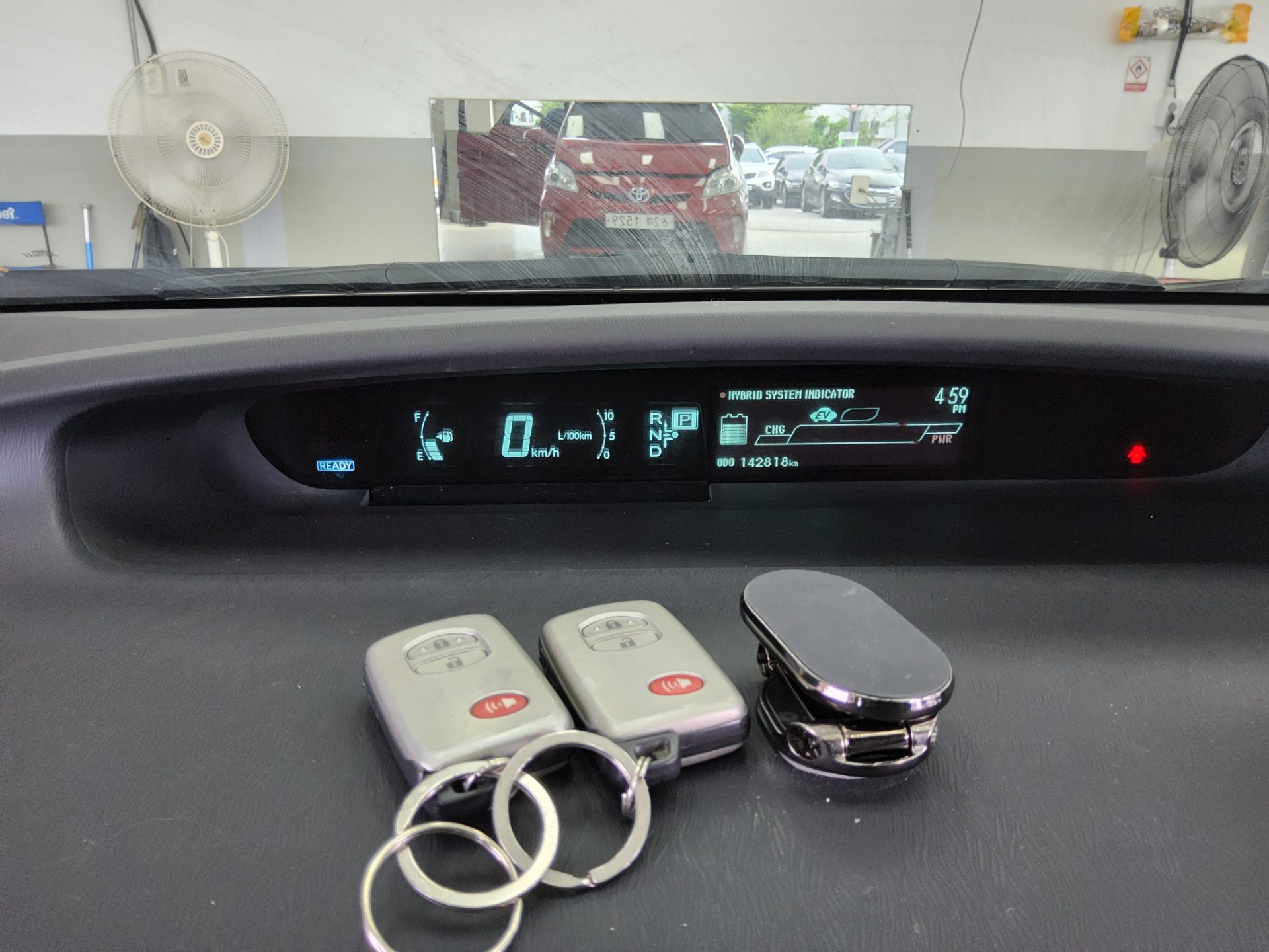 2014 - toyota prius