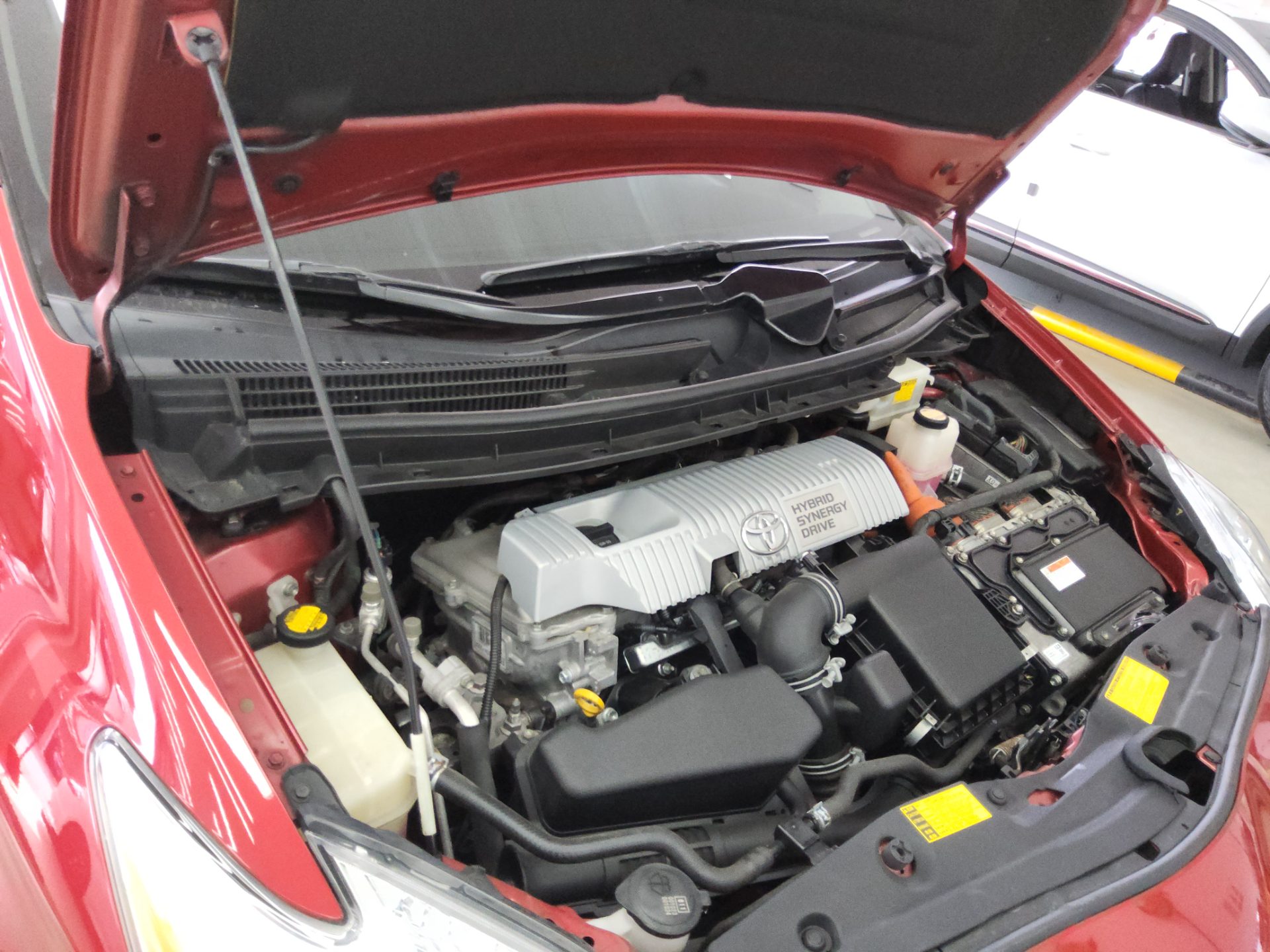 2014 - toyota prius