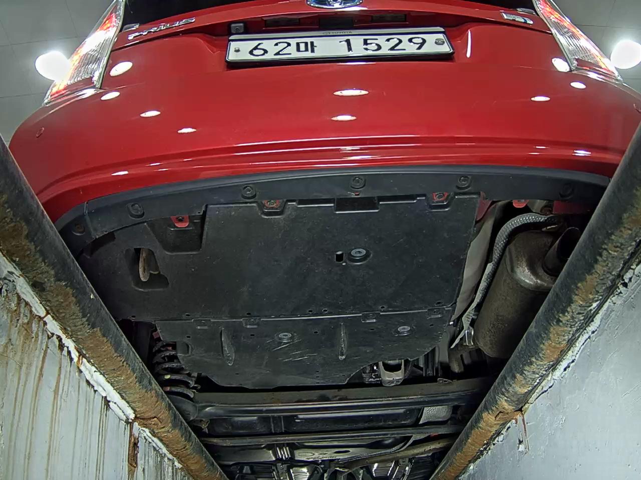 2014 - toyota prius