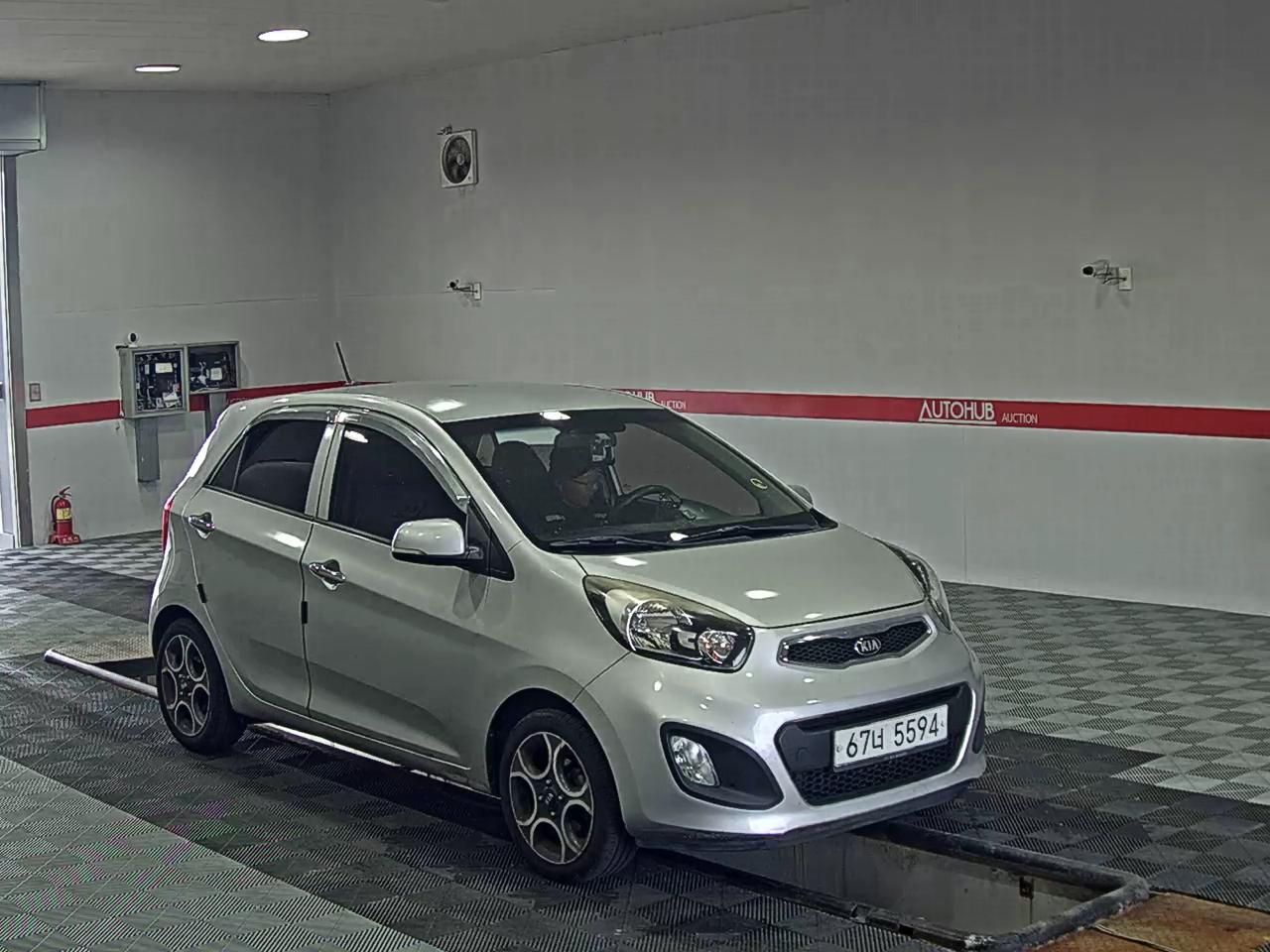 2012 - kia morning