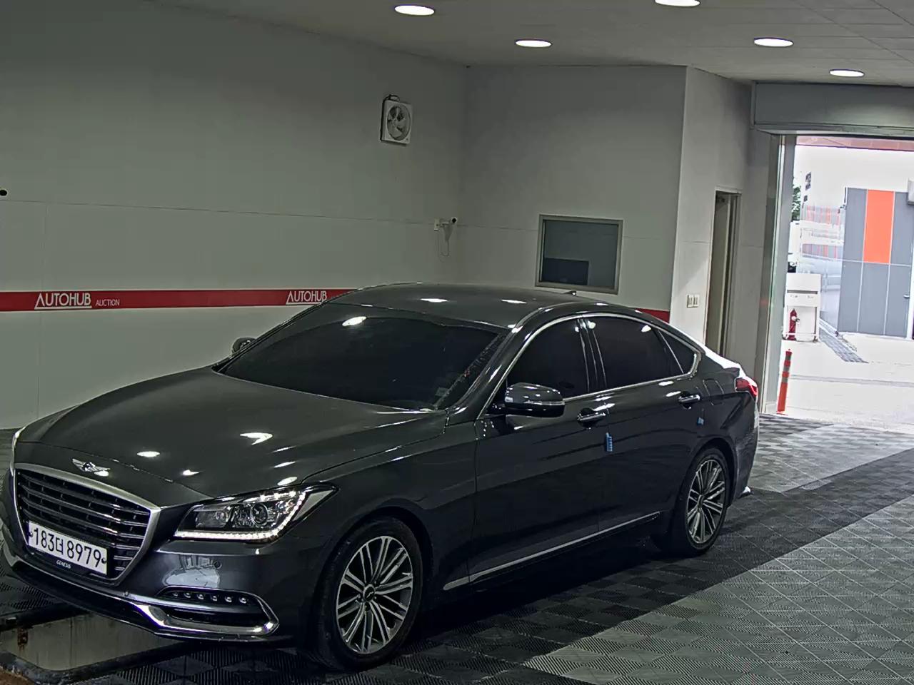 2018 - genesis g80