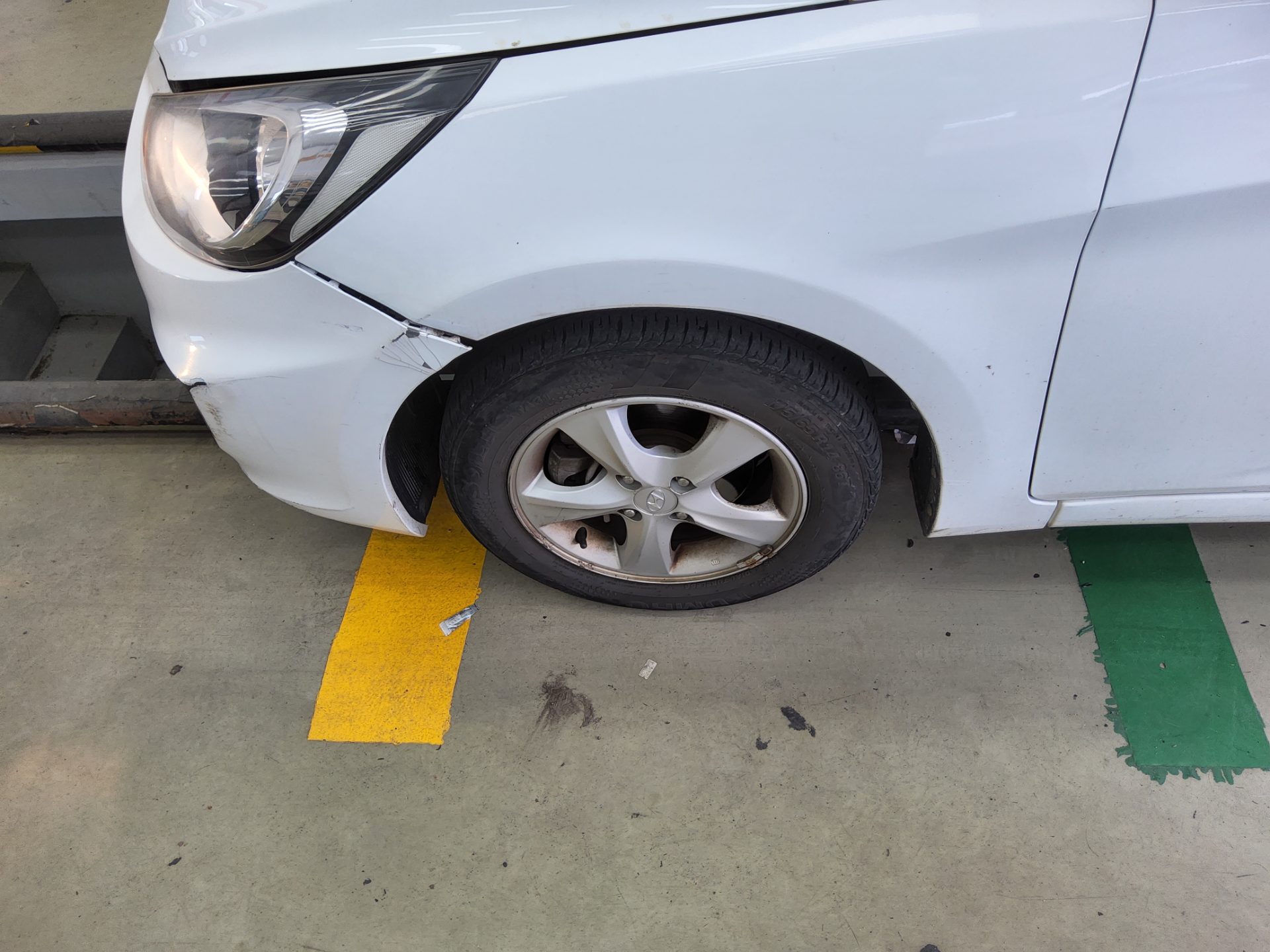 2015 - hyundai accent