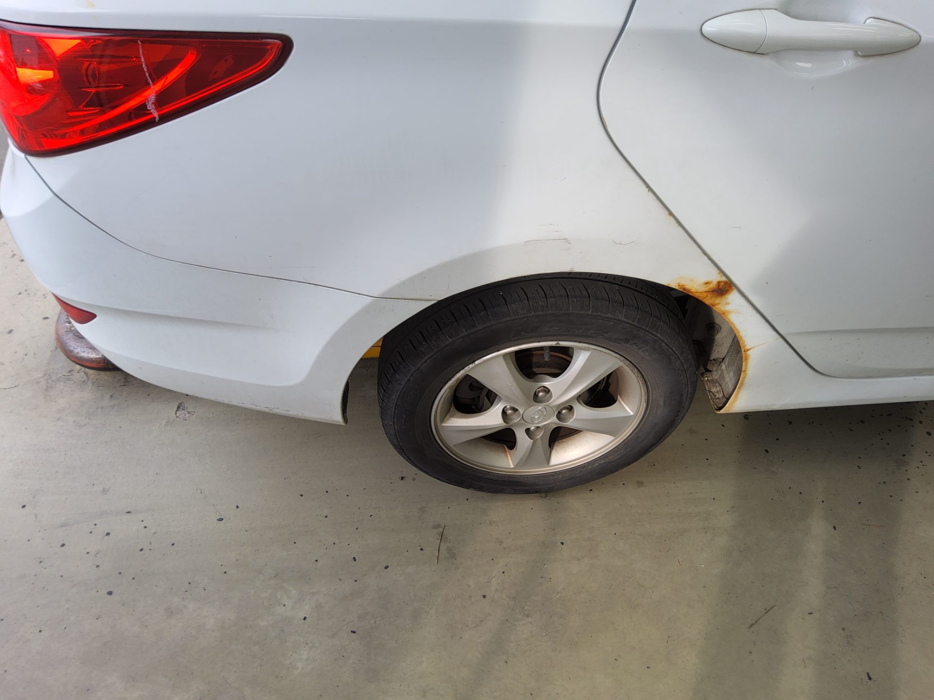 2015 - hyundai accent