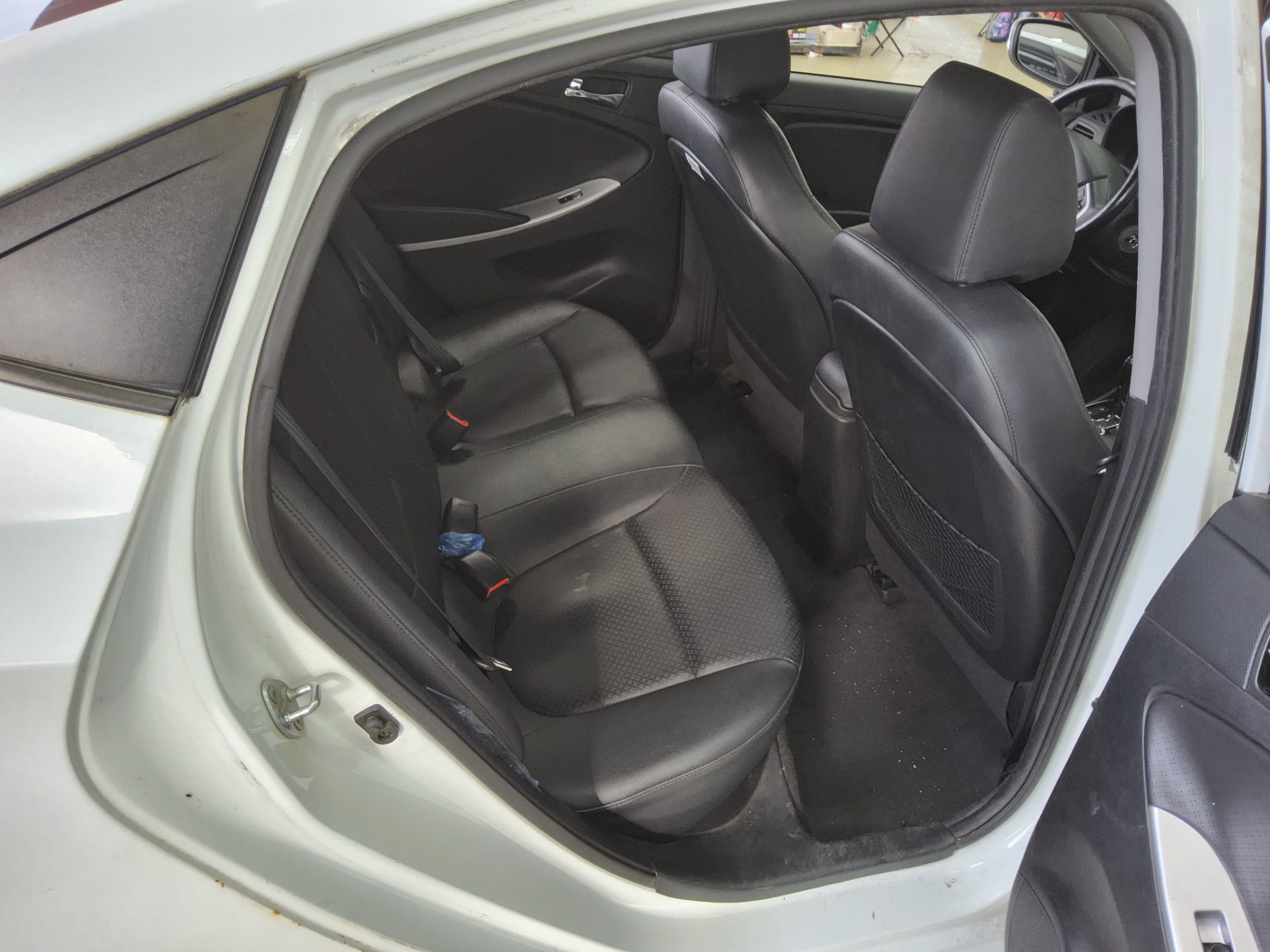 2015 - hyundai accent