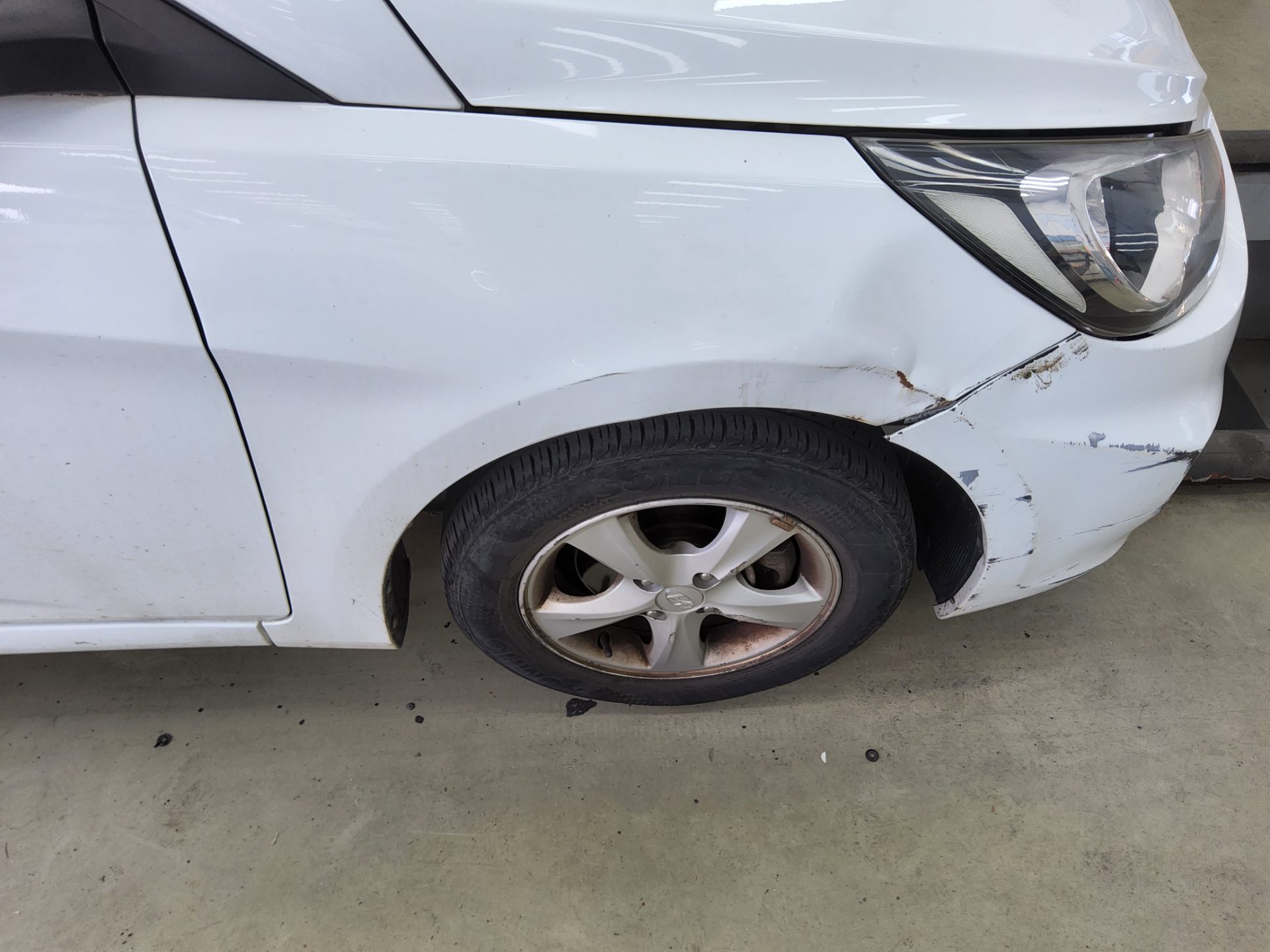 2015 - hyundai accent