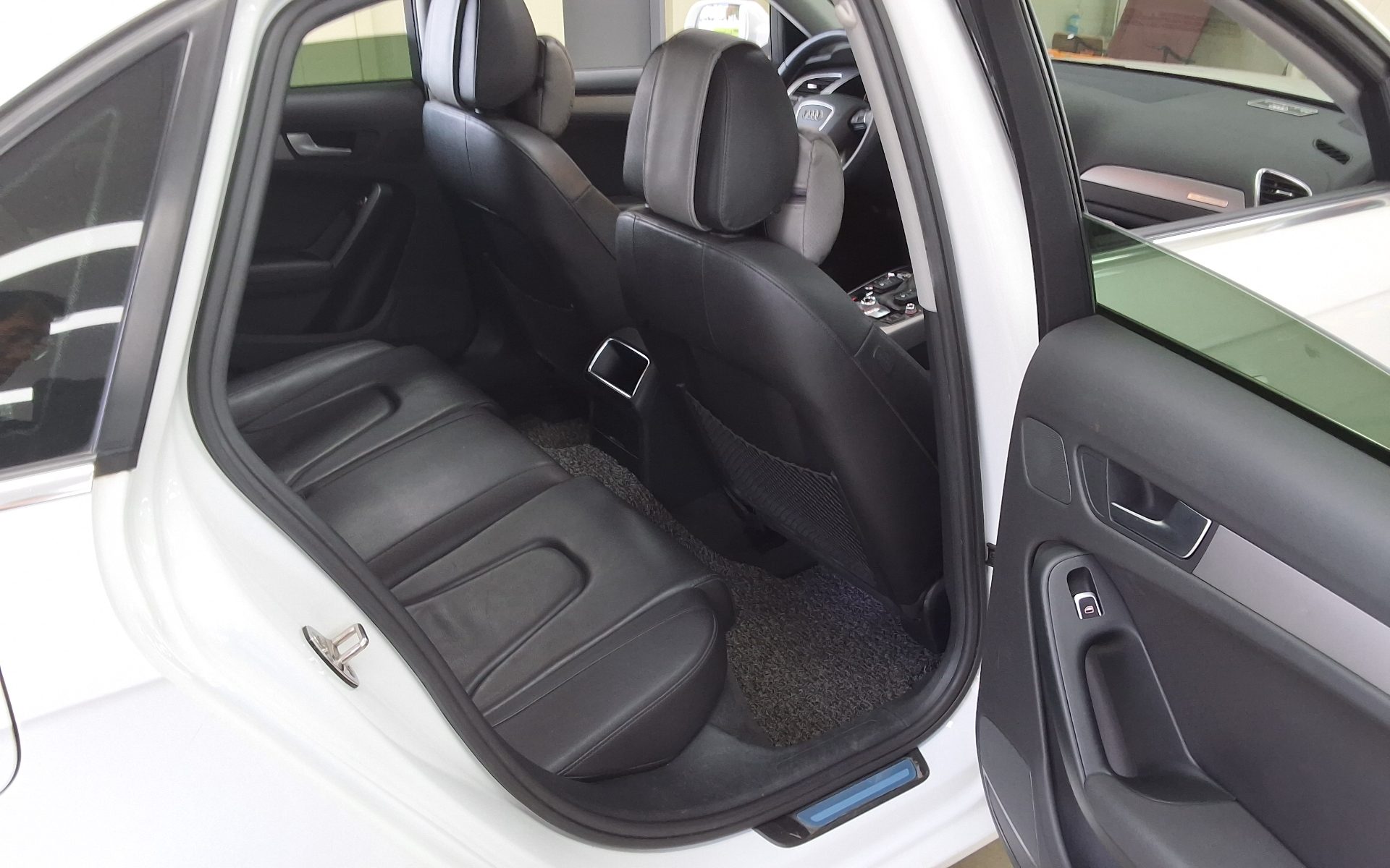 2014 - audi a4