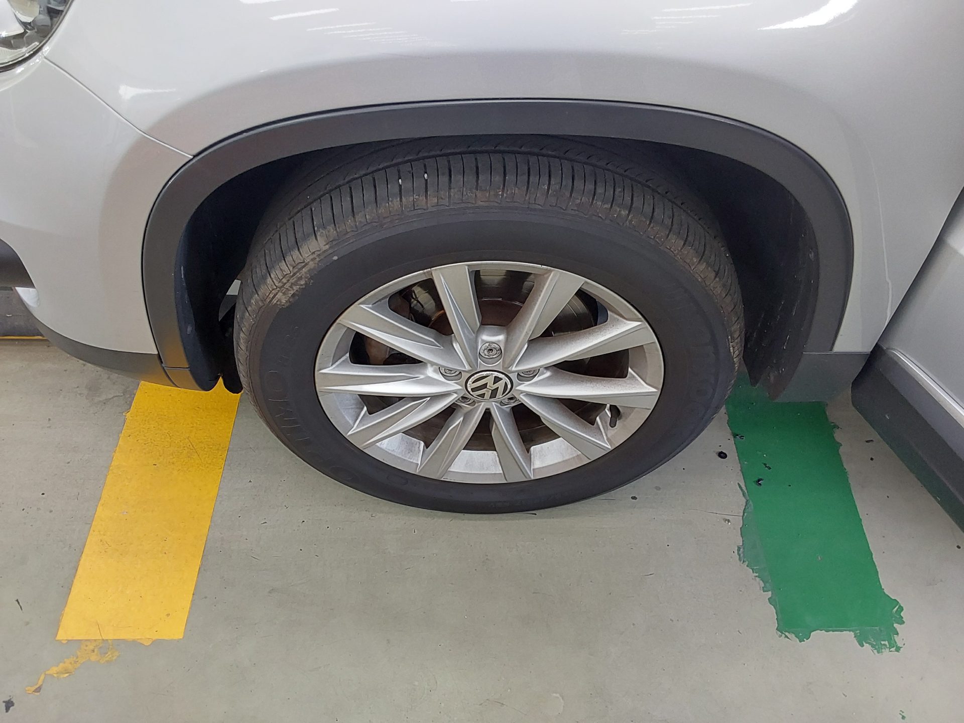 2013 - volkswagen tiguan