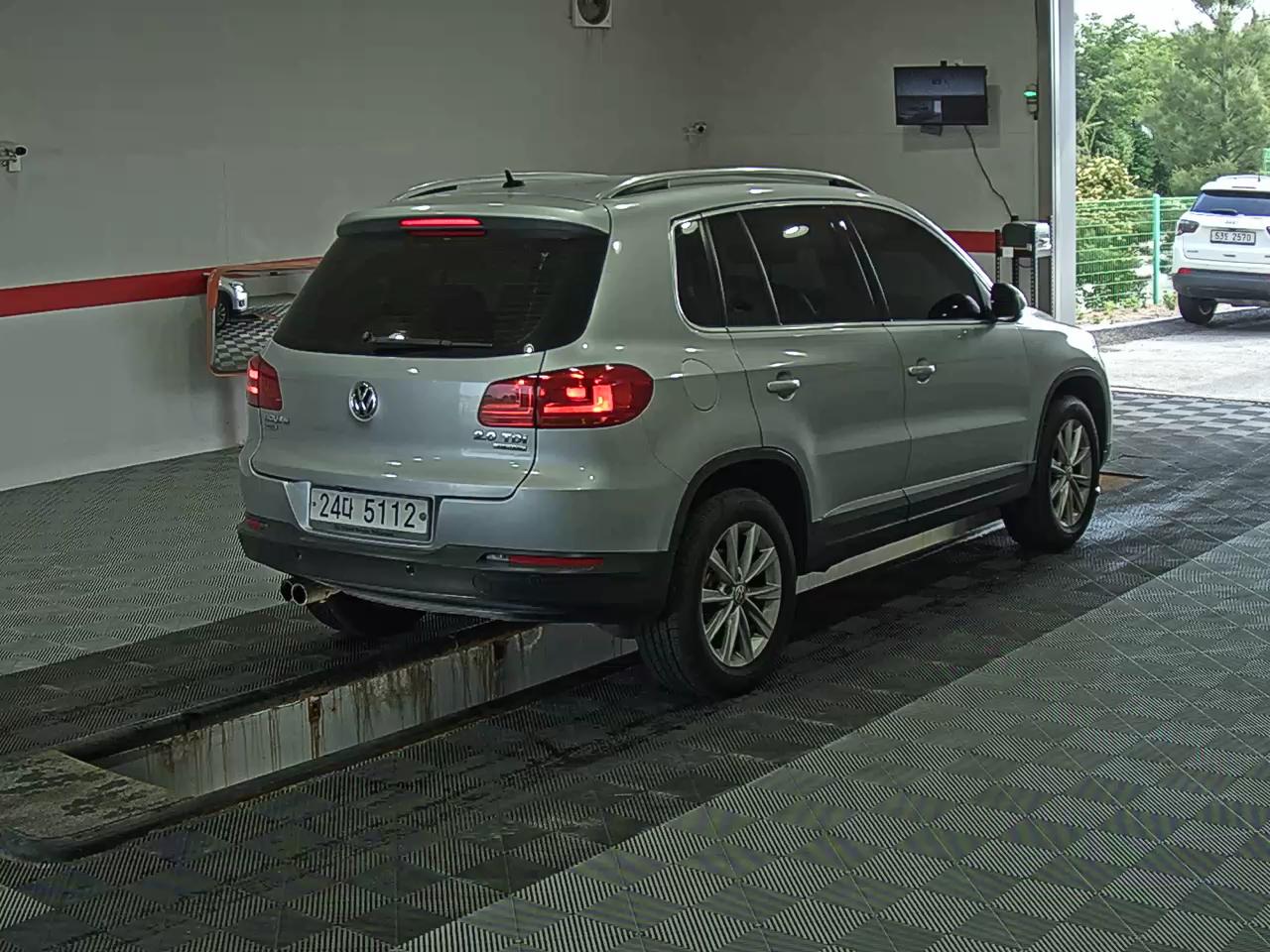 2013 - volkswagen tiguan