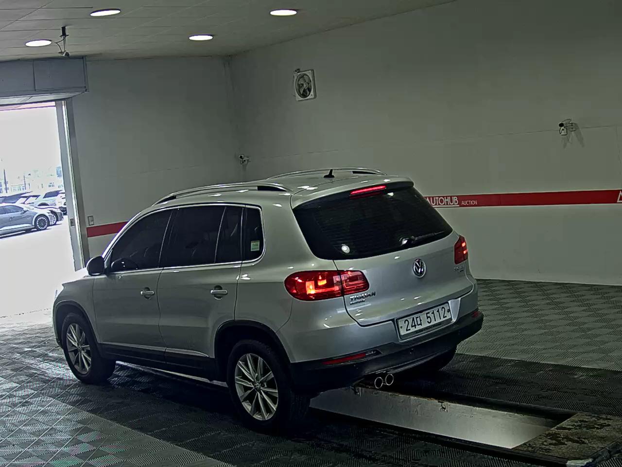 2013 - volkswagen tiguan