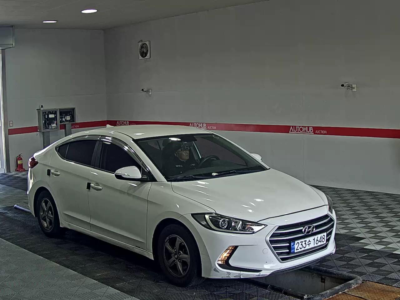 2018 - hyundai avante