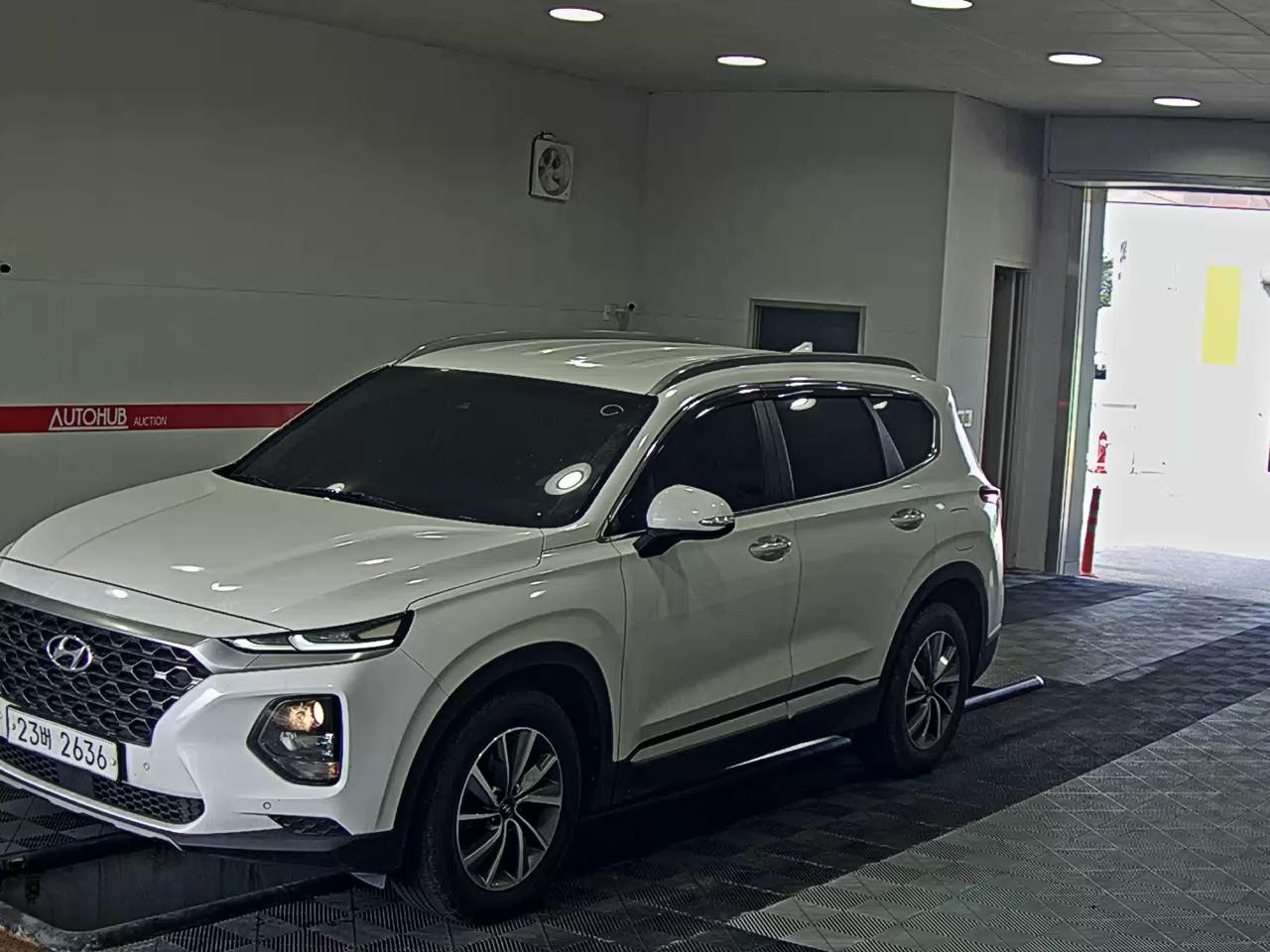 HYUNDAI SANTA FE ()