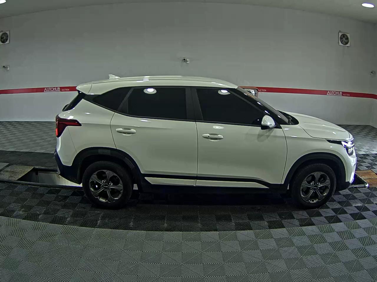 2025 - kia seltos